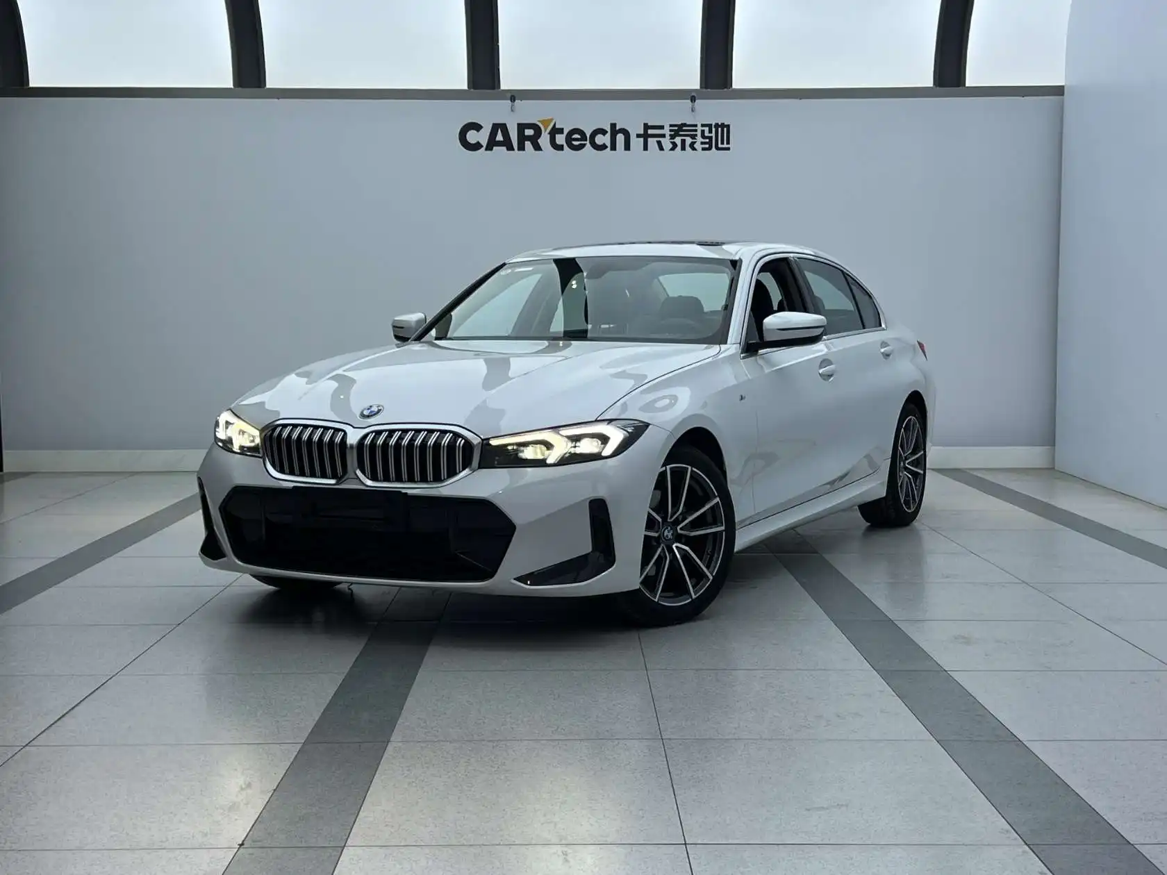 BMW 320Li