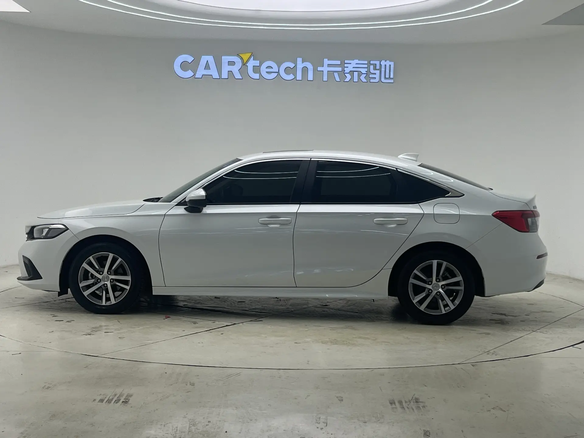 Honda Civic, 2023 3