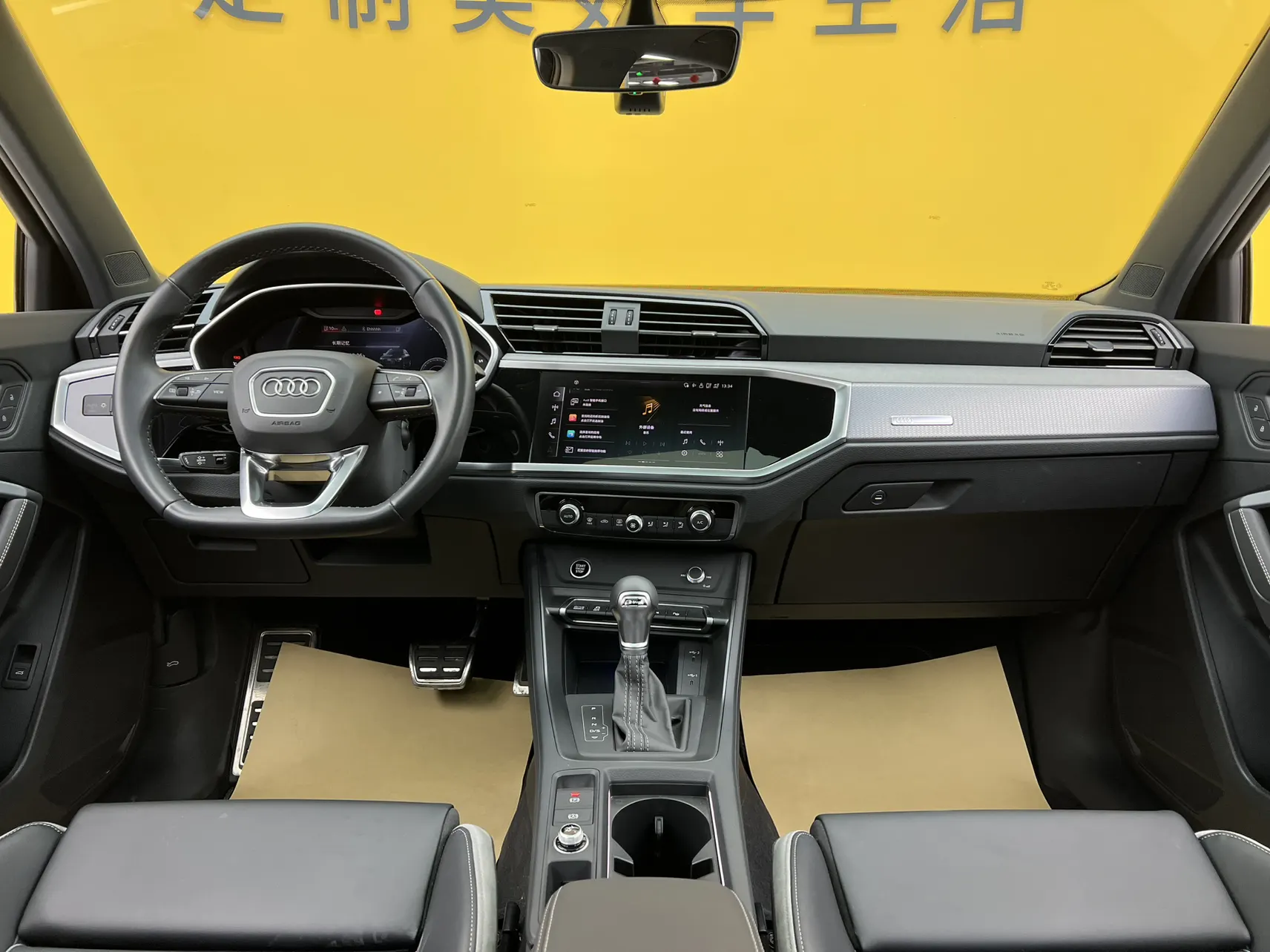 Audi Q3 40 TFSI, 2024 35