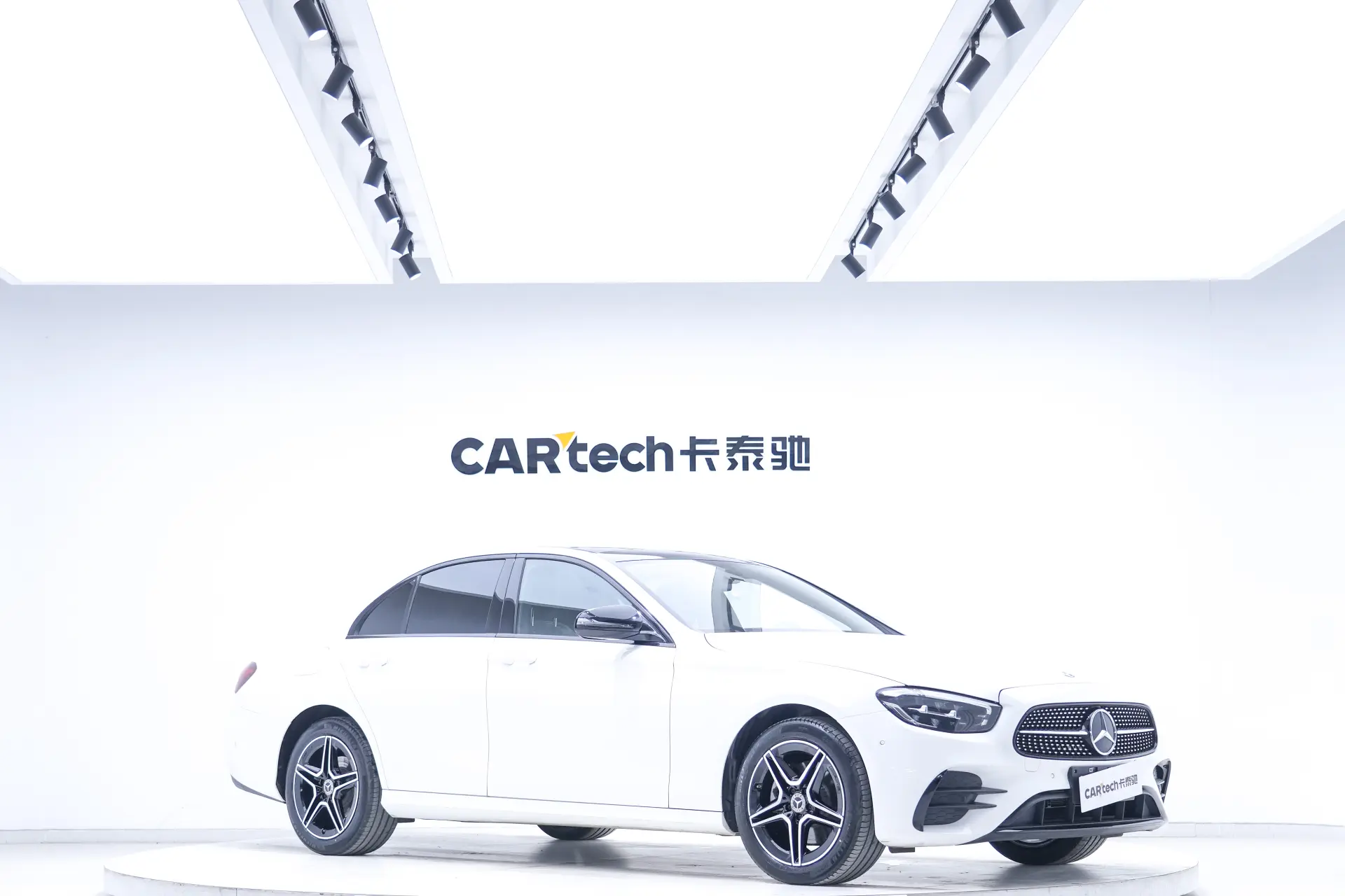 Mercedes-Benz E 260, 2020 13