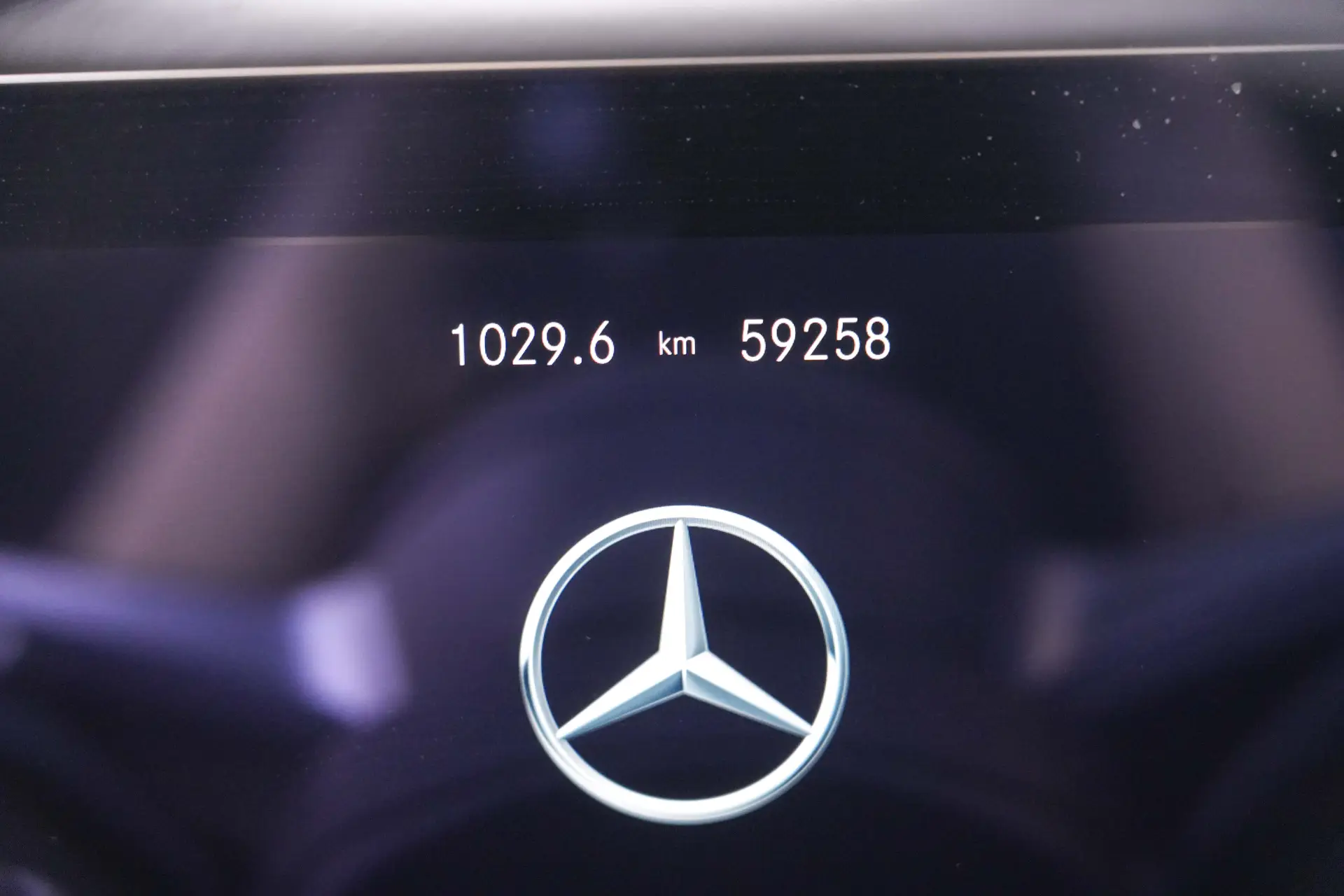 Mercedes-Benz E 260, 2020 18