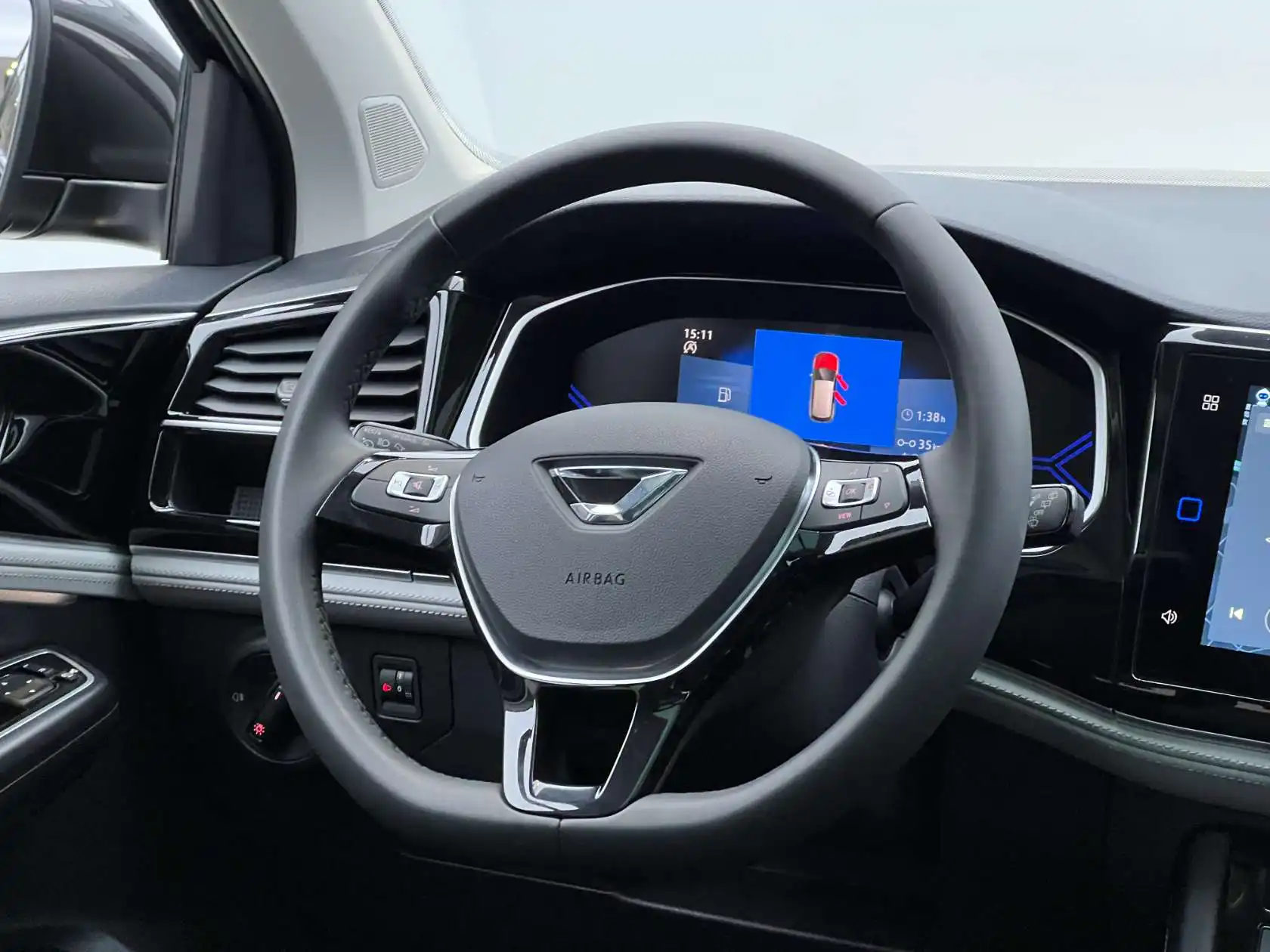 Jetta VS7, 2025 24