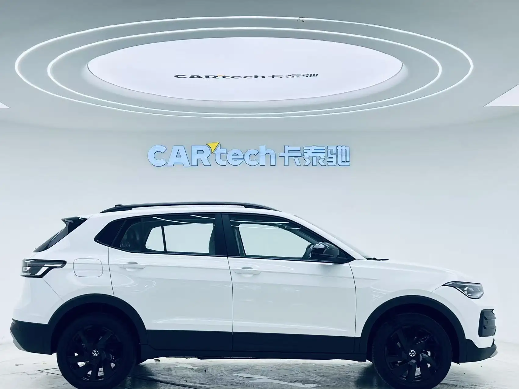 Volkswagen Tharu, 2026 4