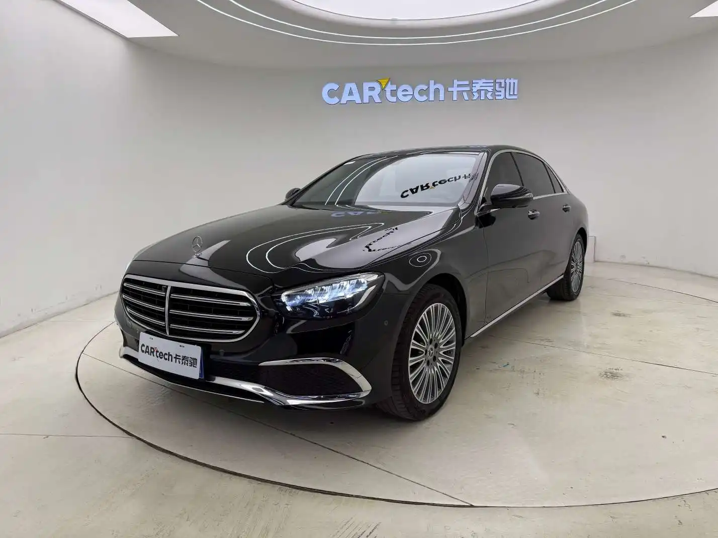 Mercedes-Benz E 300 L, 2022 3