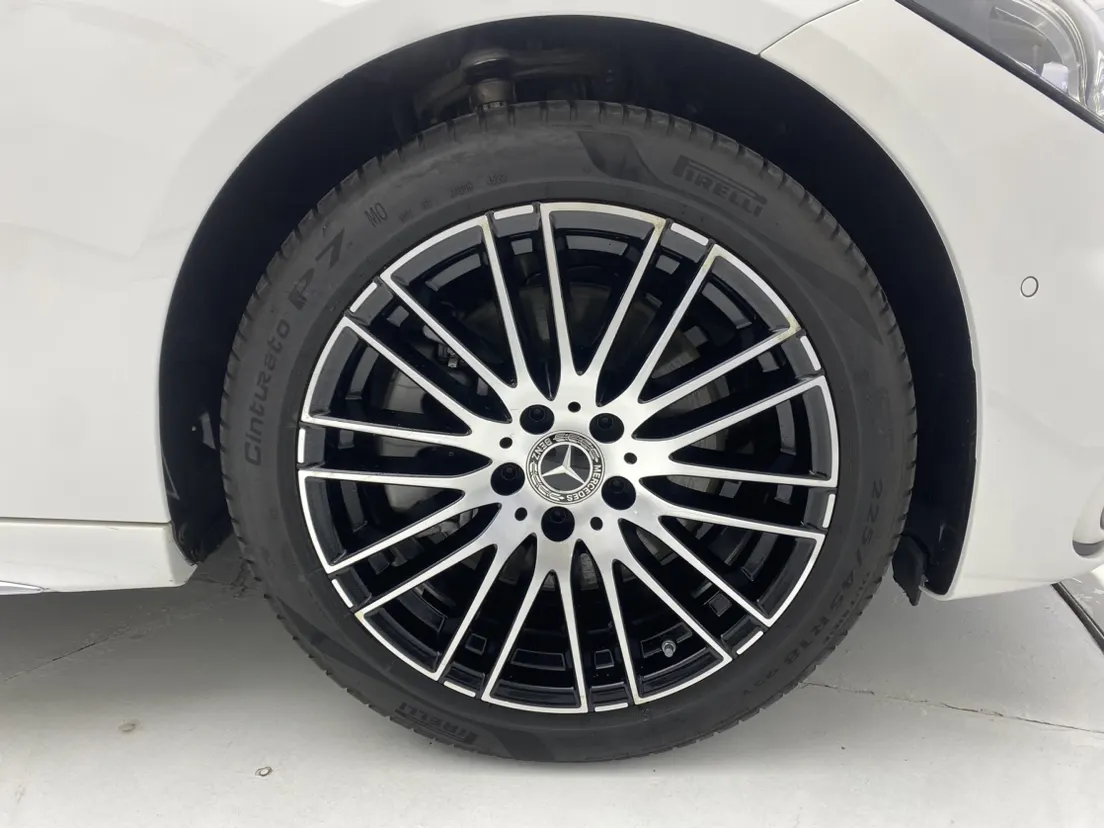 Mercedes-Benz C 260 L, 2024 11