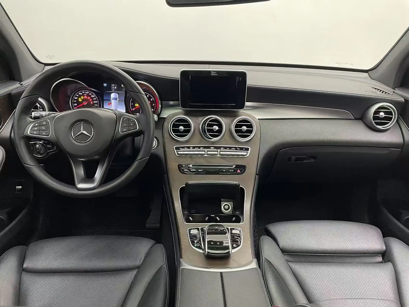 Mercedes-Benz GLC 300 4MATIC, 2018 7