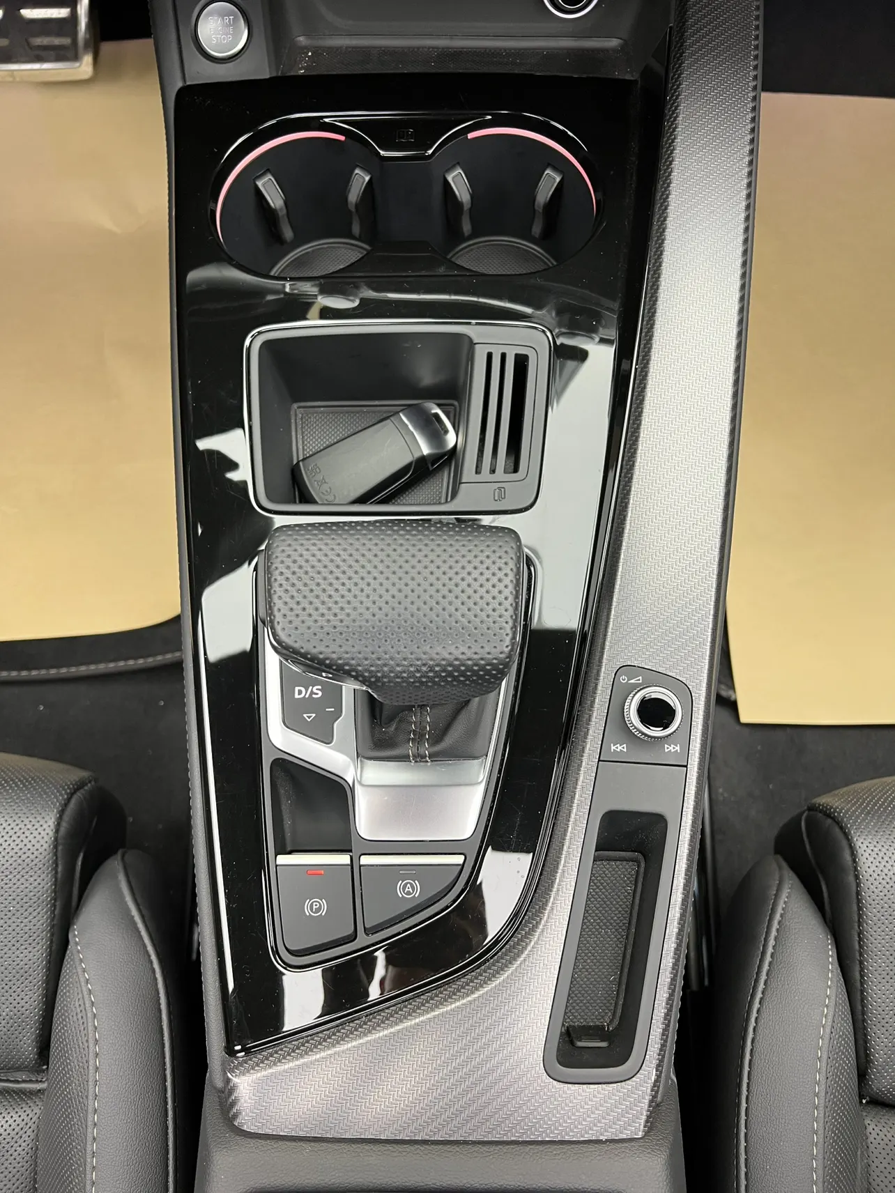 Audi A4L 40 TFSI, 2024 22