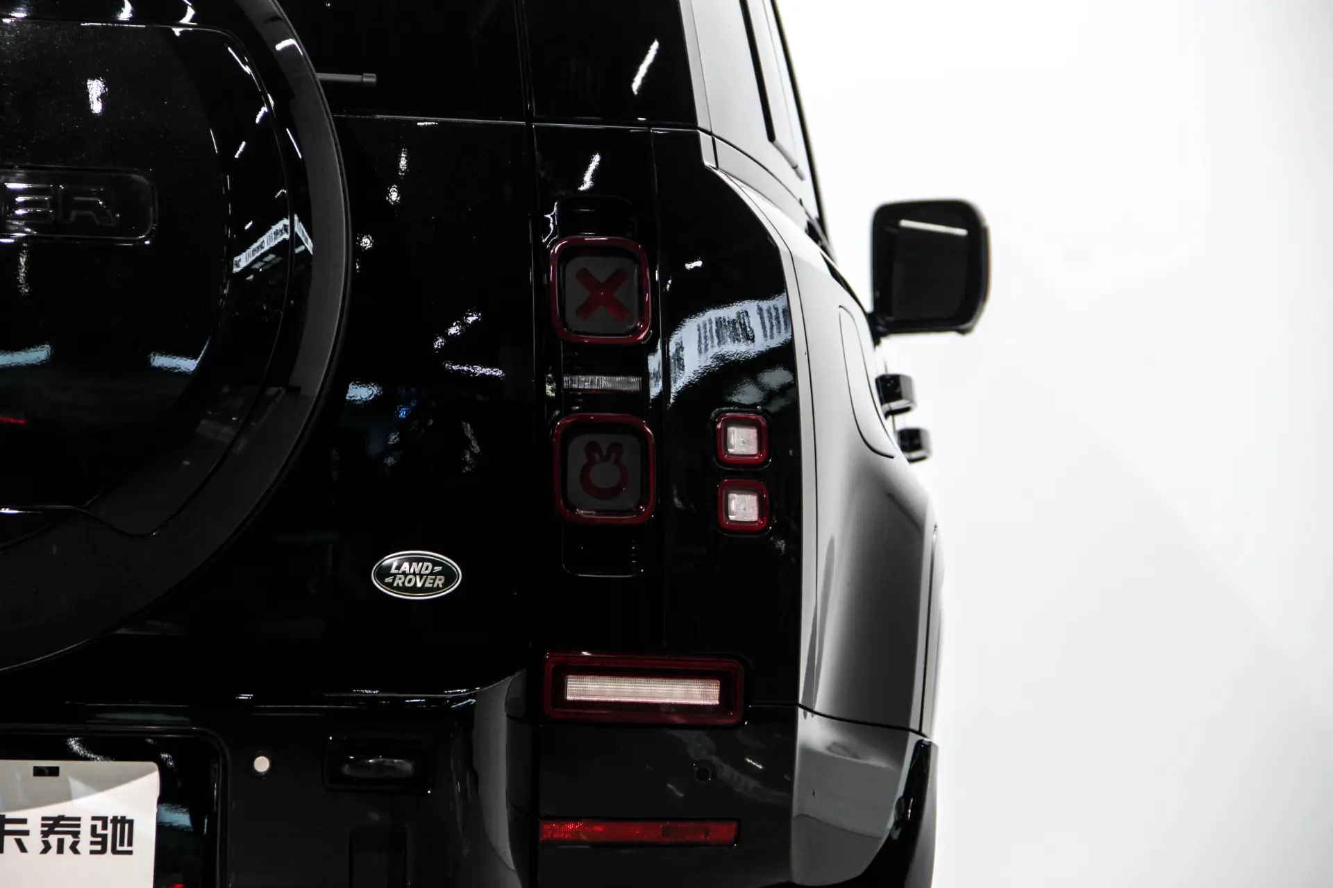 Land Rover Defender, 2025 8
