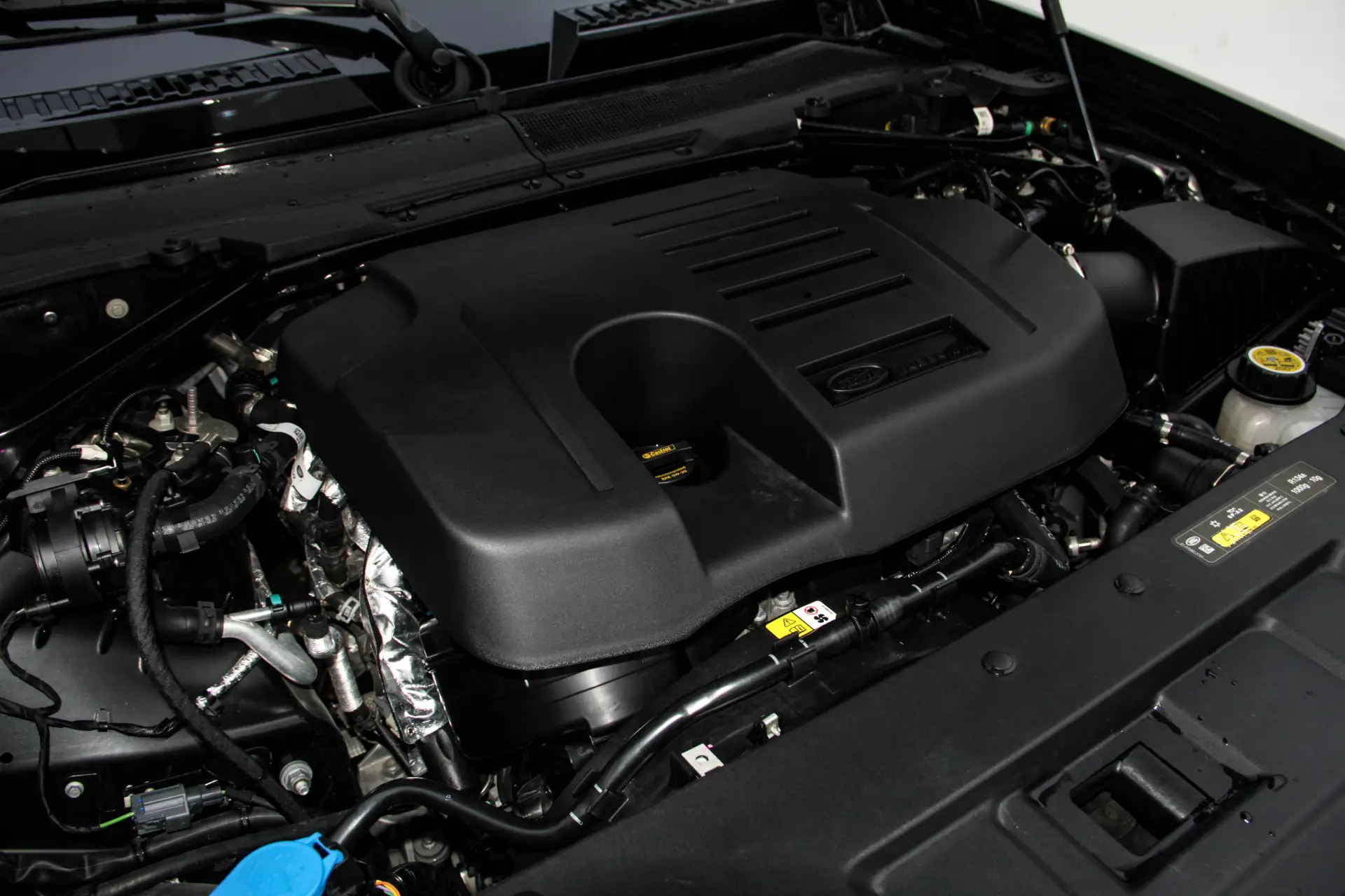 Land Rover Defender, 2025 13