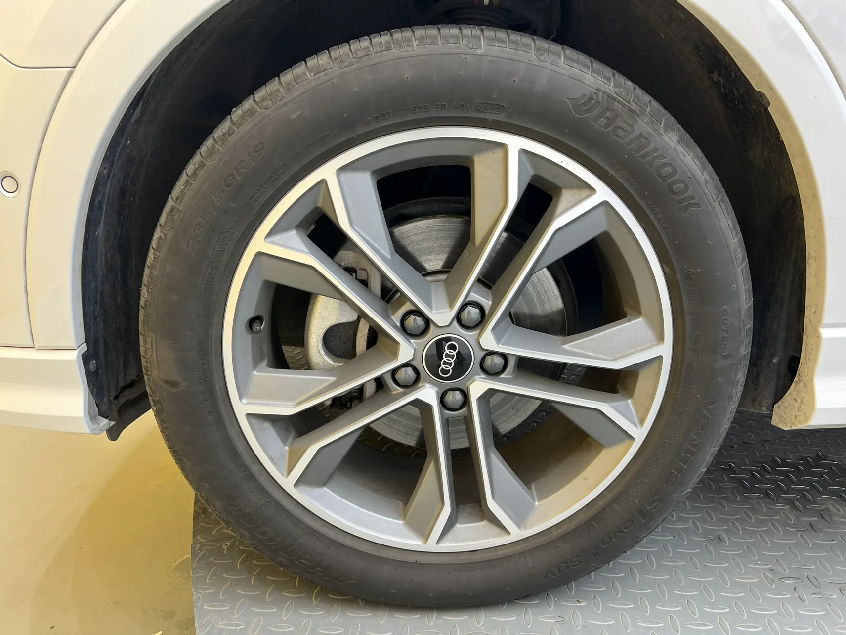 Audi Q3 40 TFSI, 2024 11