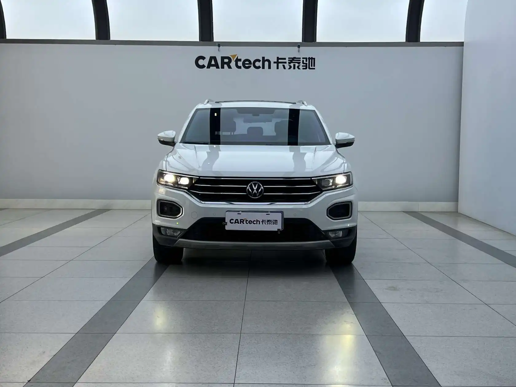 Volkswagen T-ROC, 2022 2