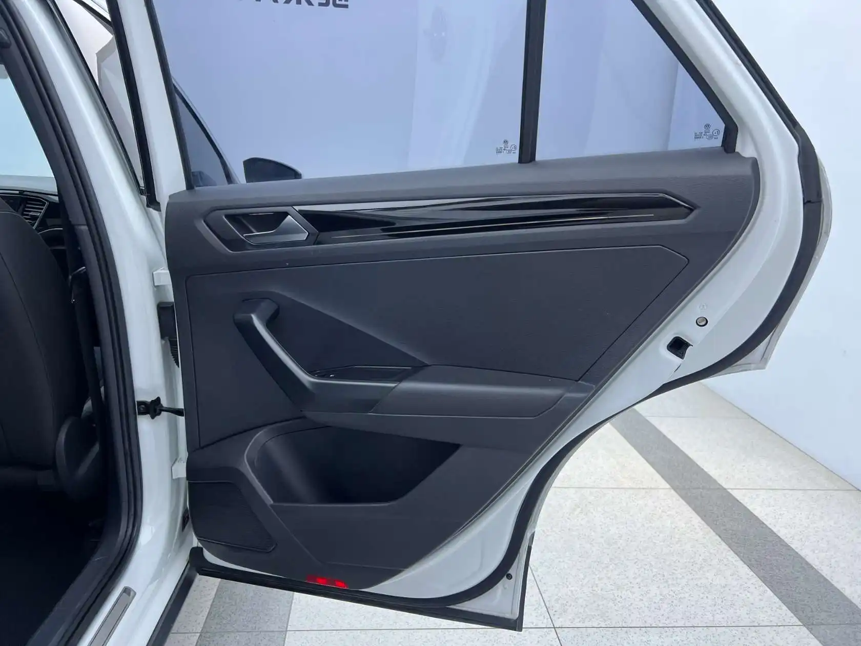 Volkswagen T-ROC, 2022 17