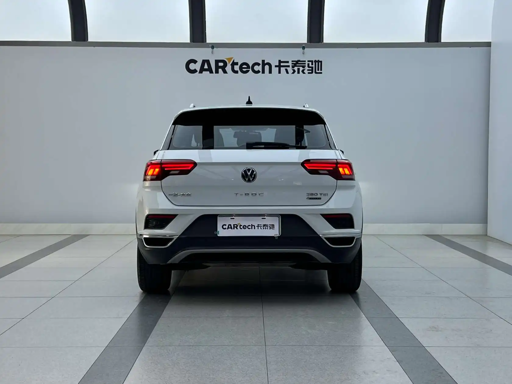 Volkswagen T-ROC, 2022 3