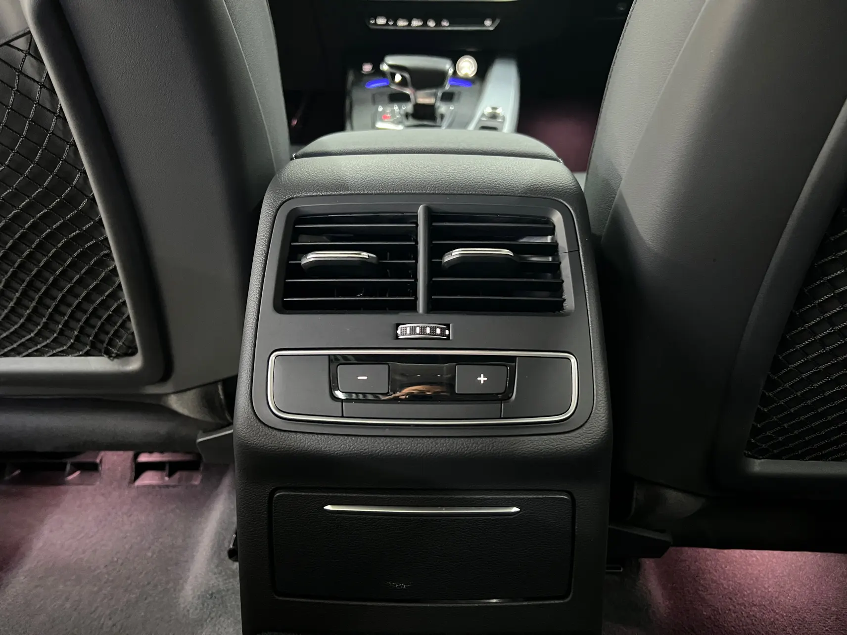 Audi A4L 40 TFSI, 2023 15