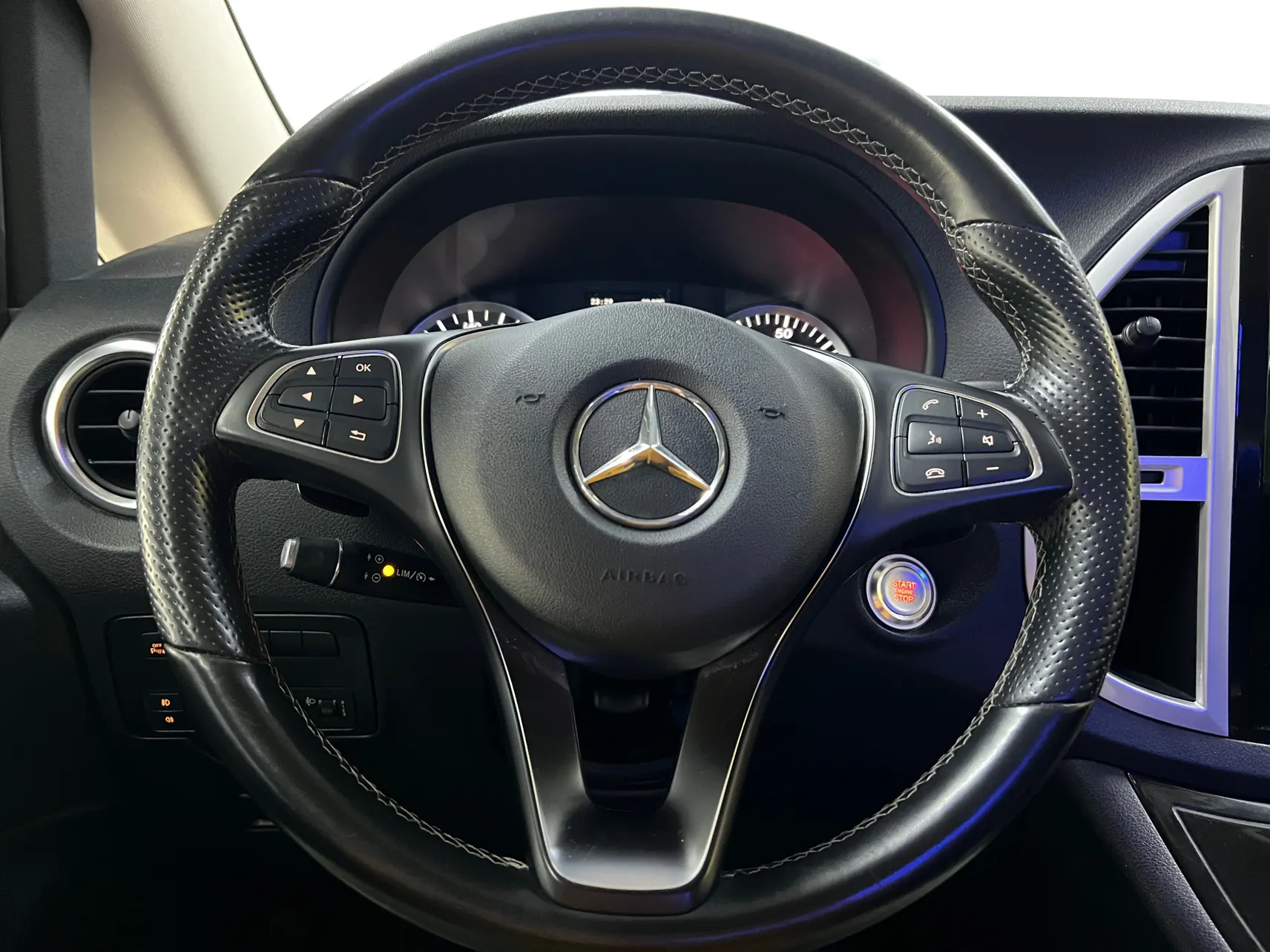 Mercedes-Benz Vito, 2019 11