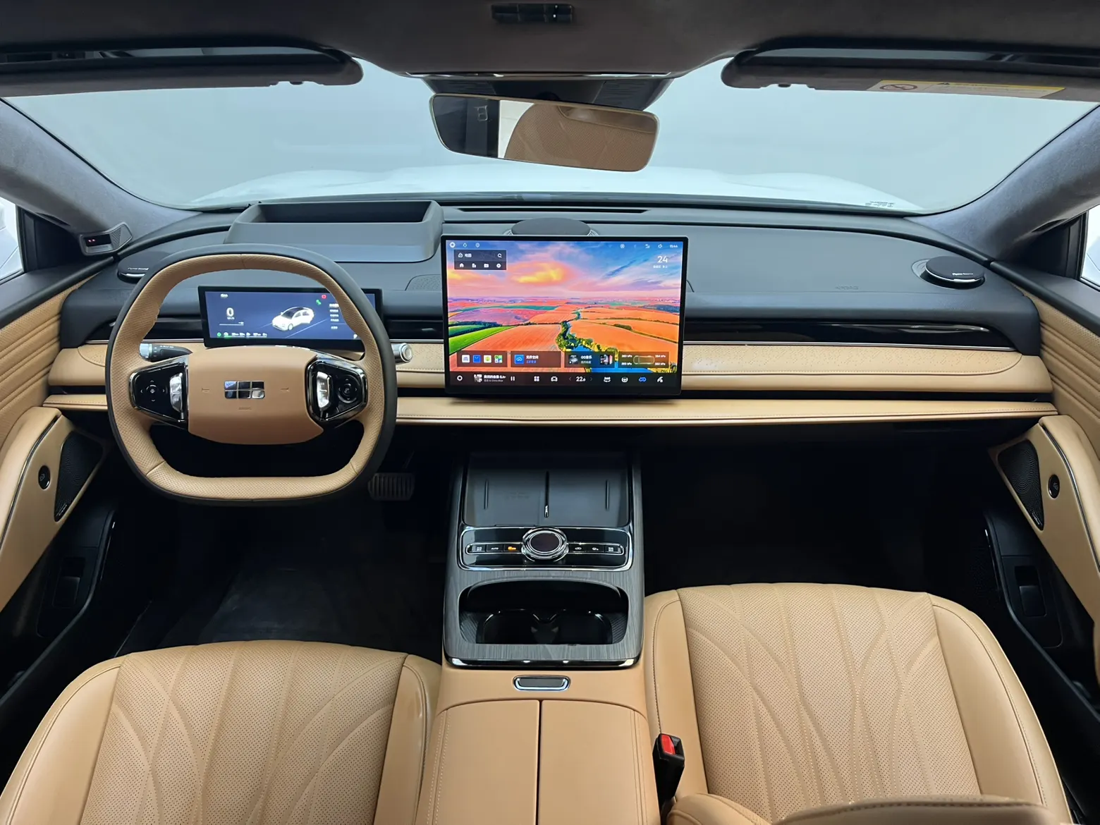 Geely Galaxy 8, 2025 9