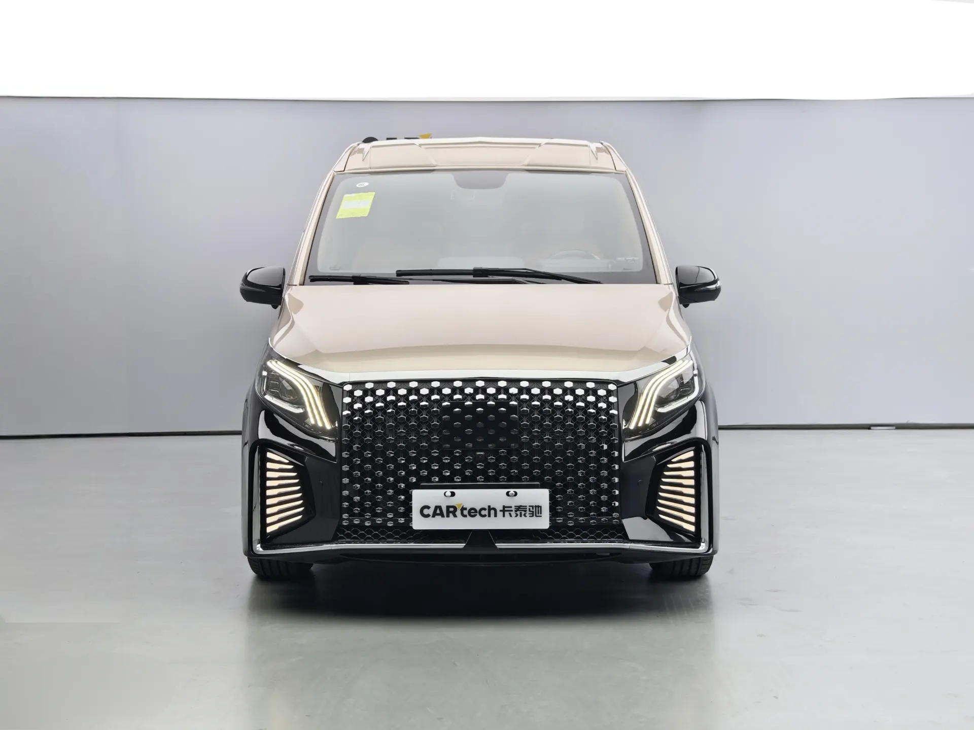 Mercedes-Benz Vito, 2025 2