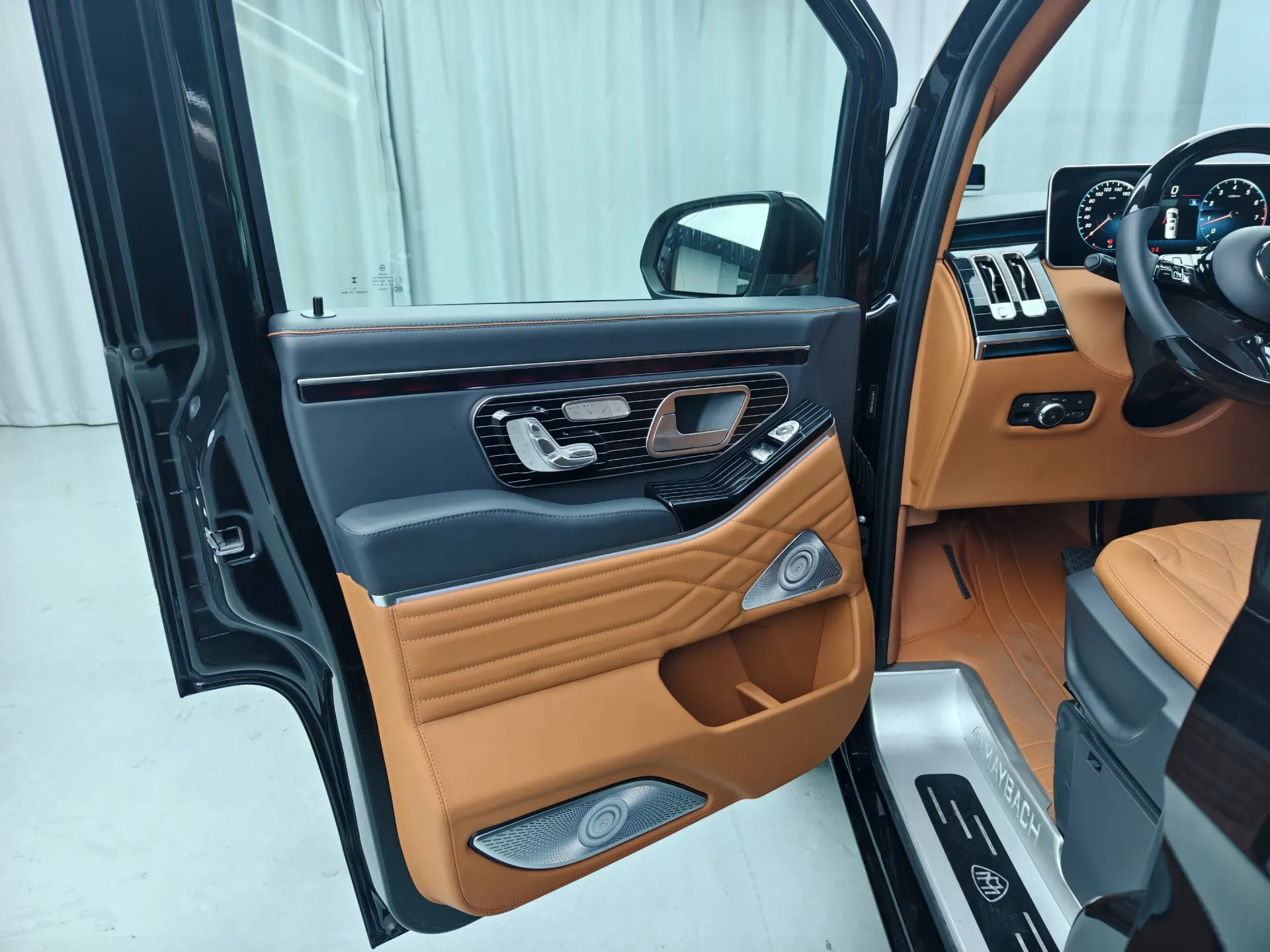 Mercedes-Benz Vito, 2025 10