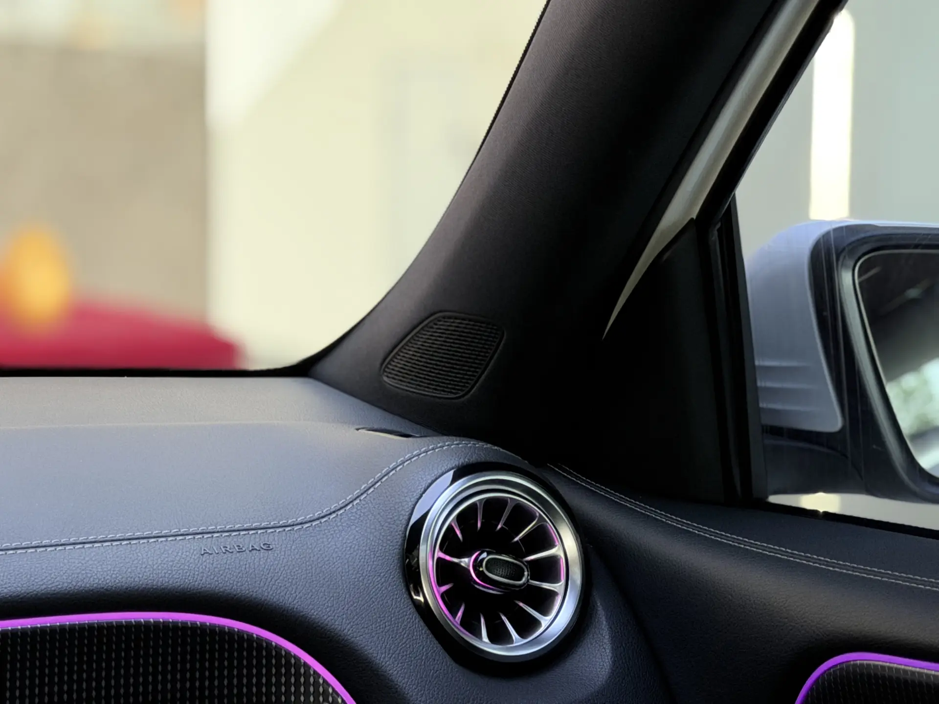 Mercedes-Benz GLB, 2022 28