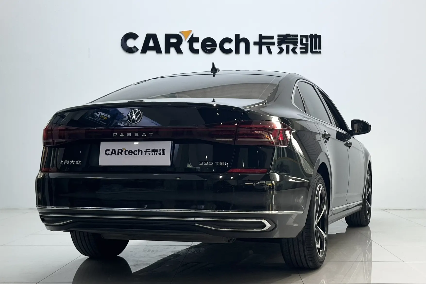 Volkswagen Passat, 2023 3