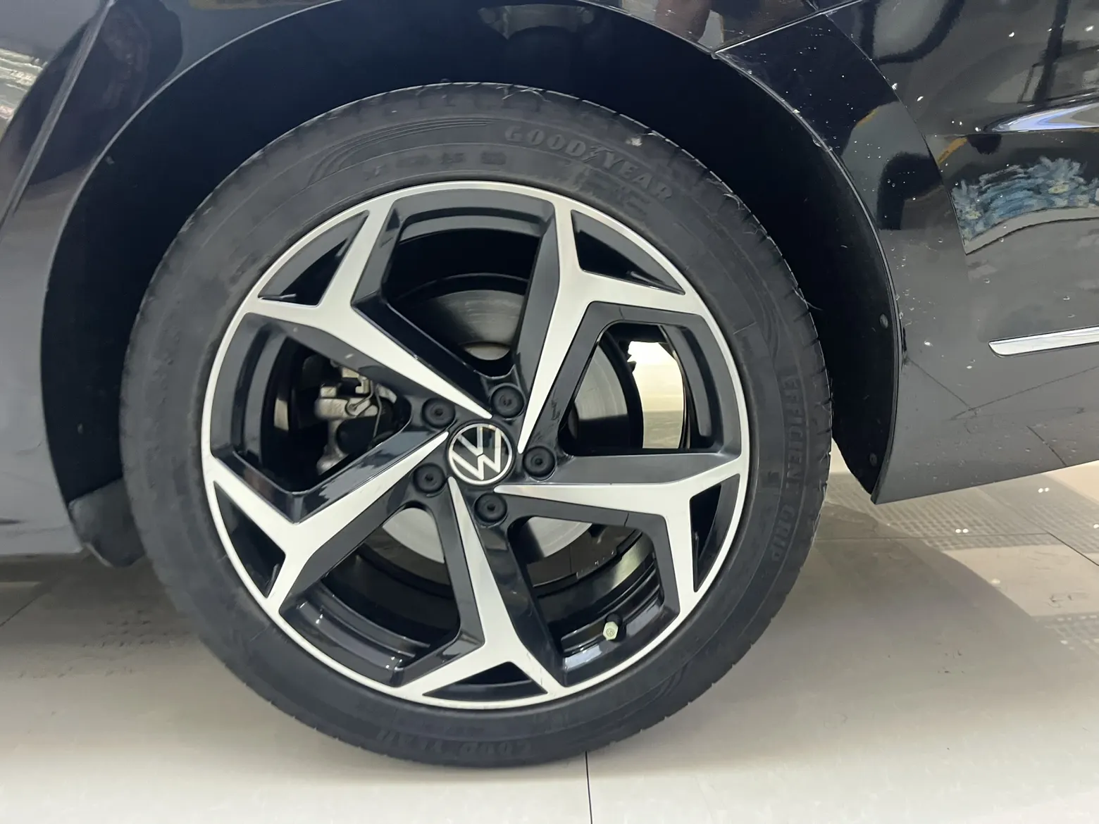 Volkswagen Passat, 2023 8