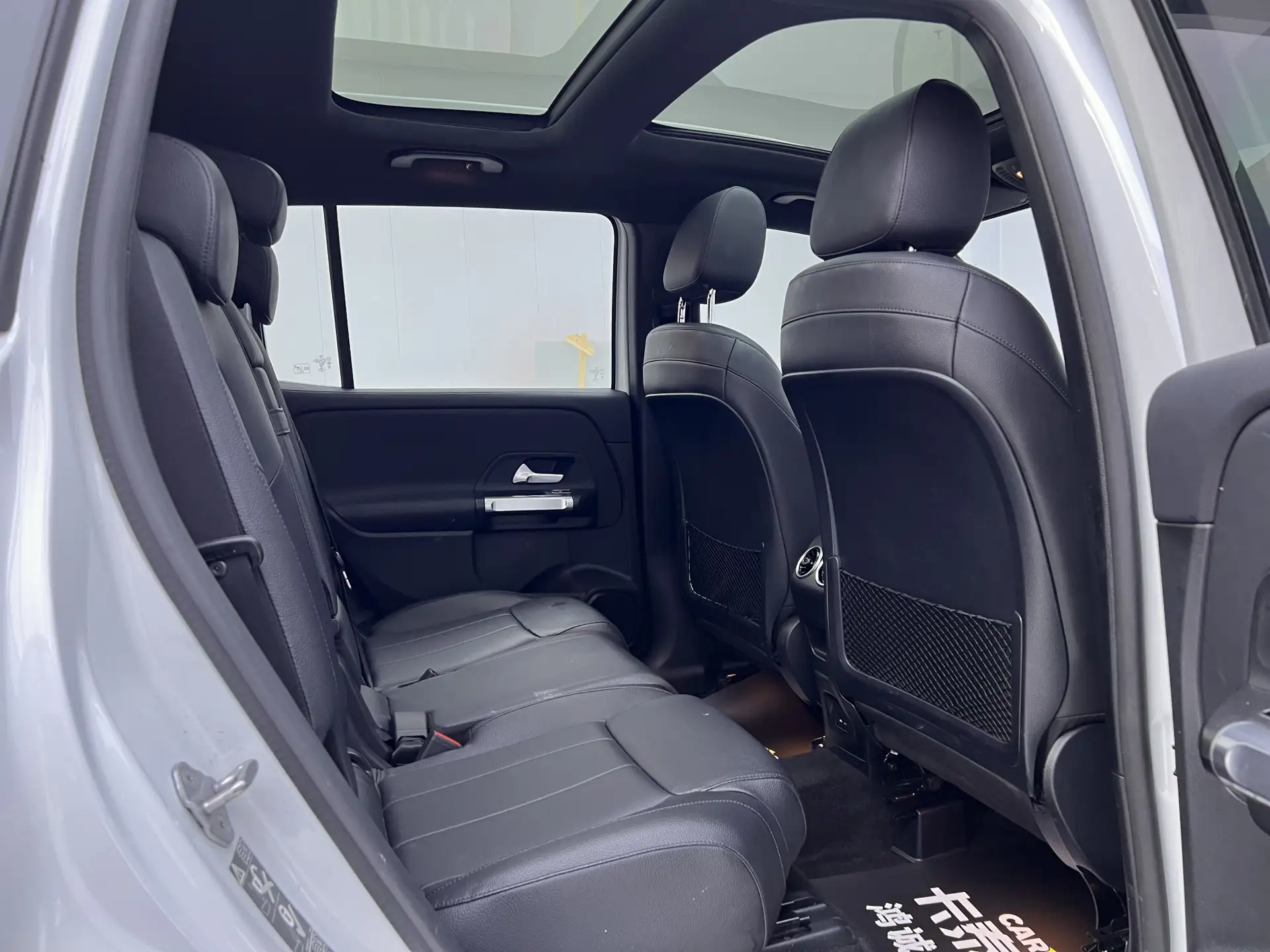 Mercedes-Benz GLB, 2021 24