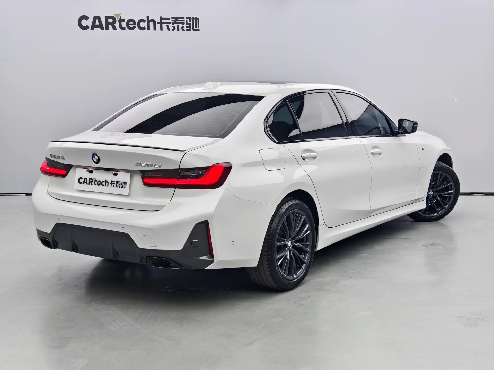 BMW 325Li, 2023 3