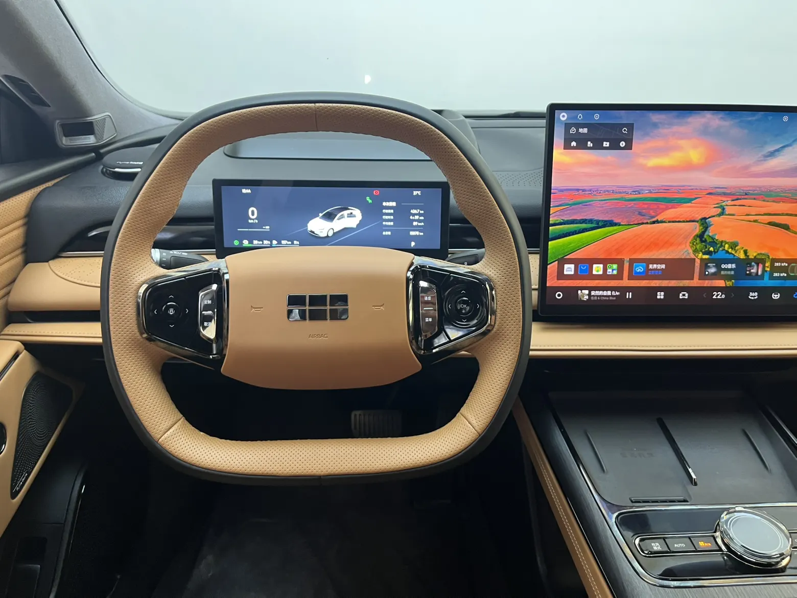 Geely Galaxy 8, 2025 10