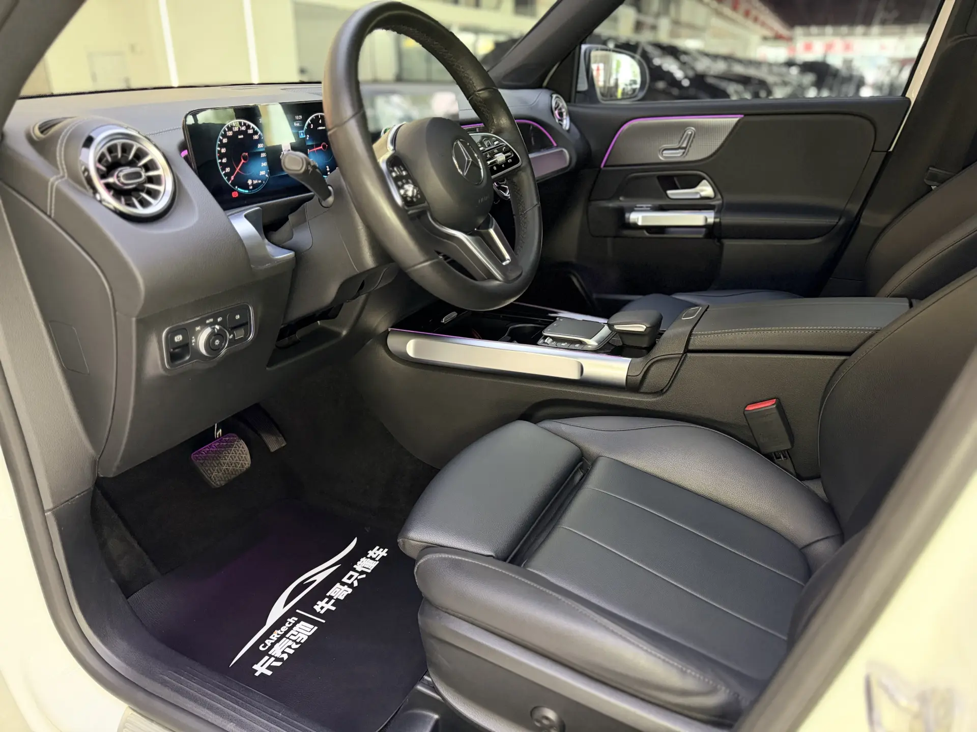 Mercedes-Benz GLB, 2022 24