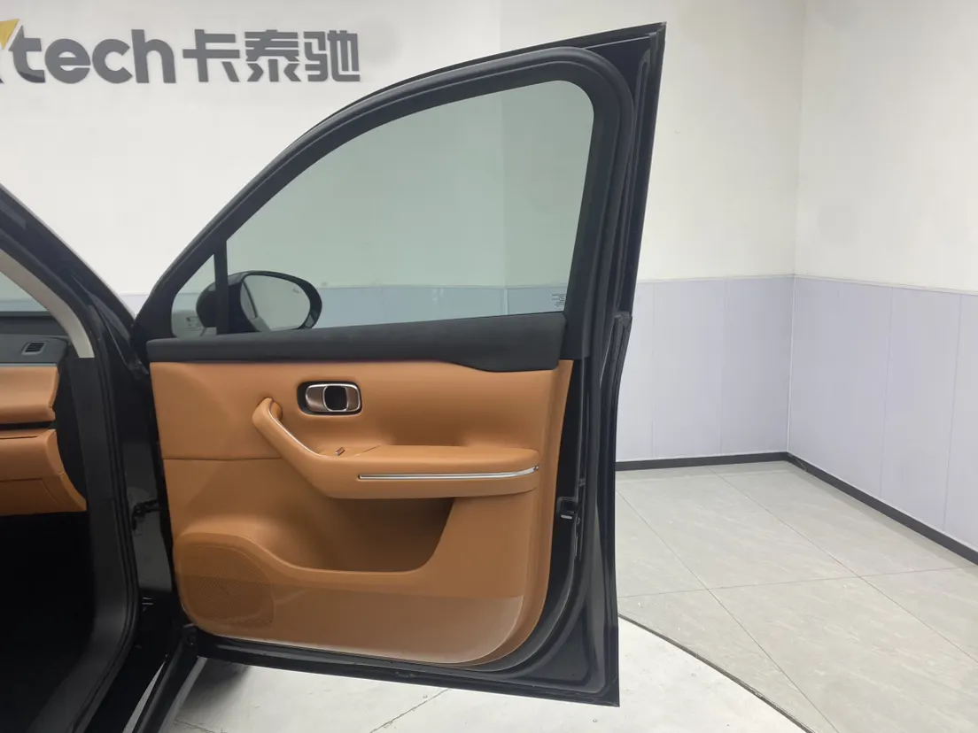 Leapmotor C16, 2025 27