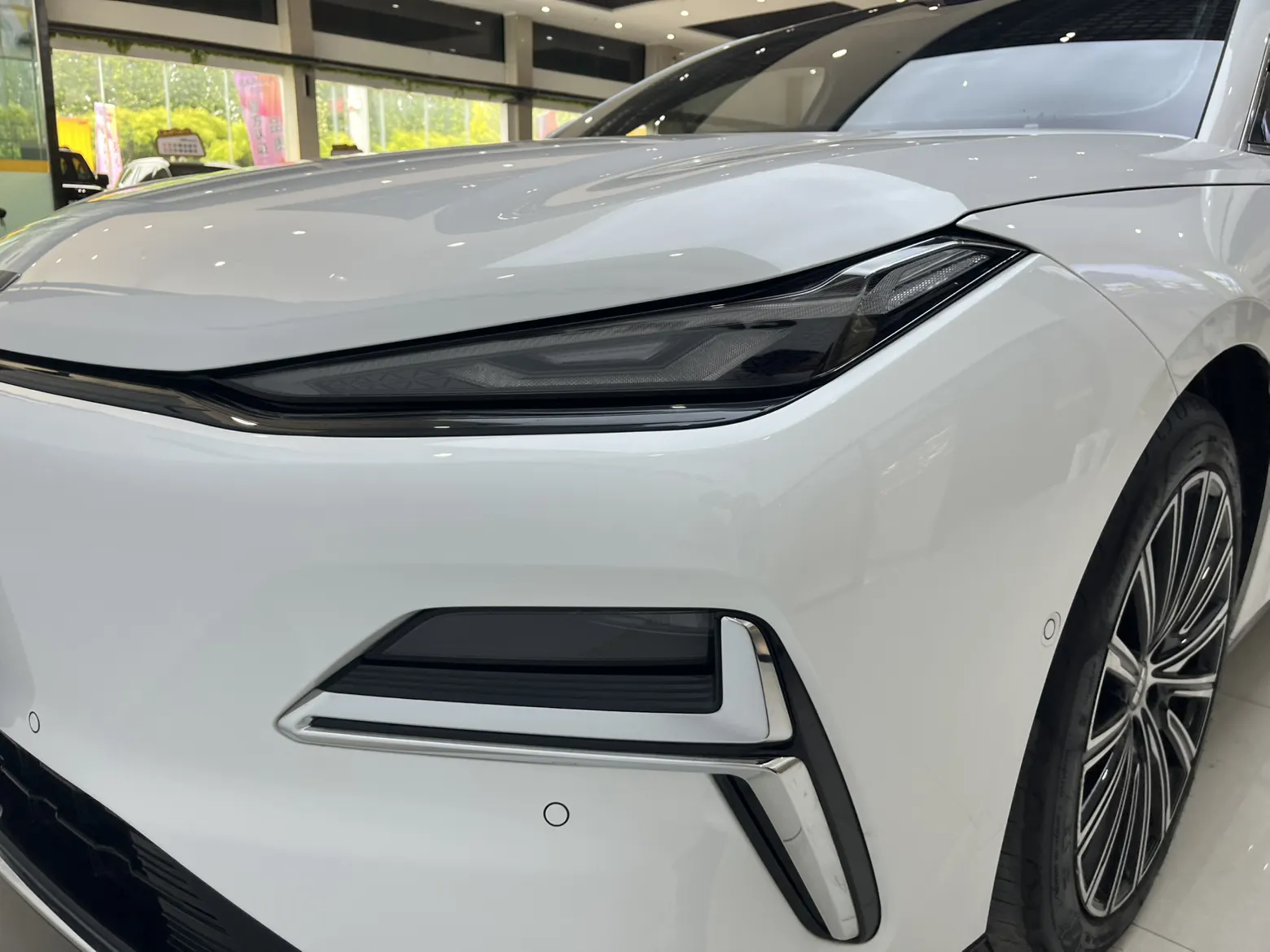 Geely Galaxy 8, 2025 все фото