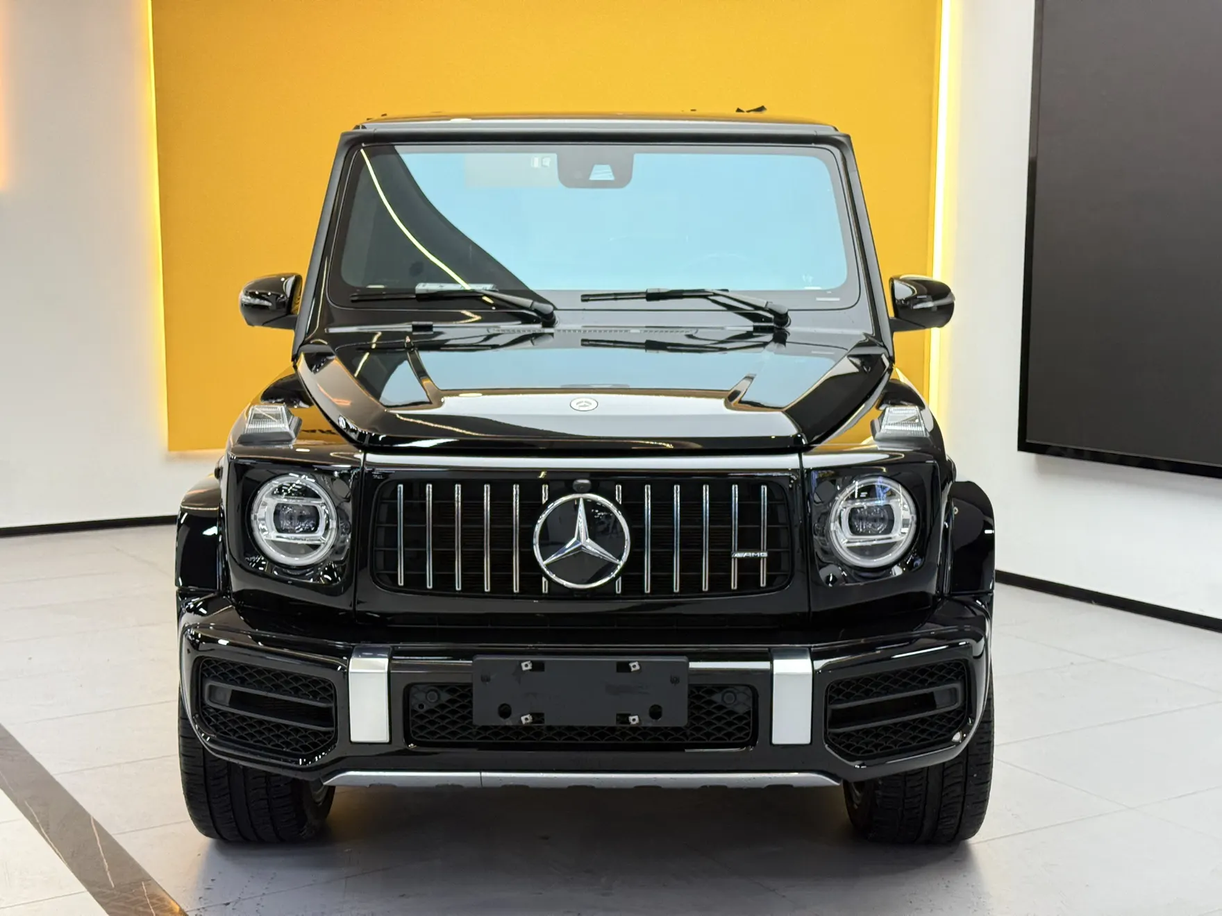 Mercedes-Benz G 63, 2022 3