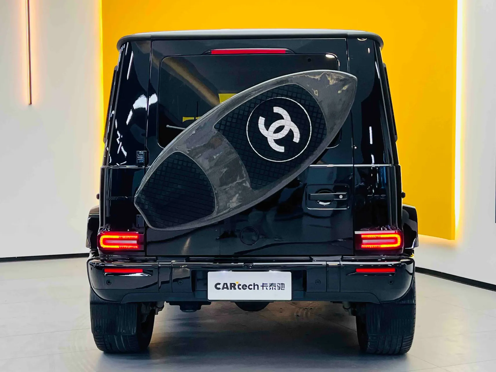 Mercedes-Benz G 63, 2019 9