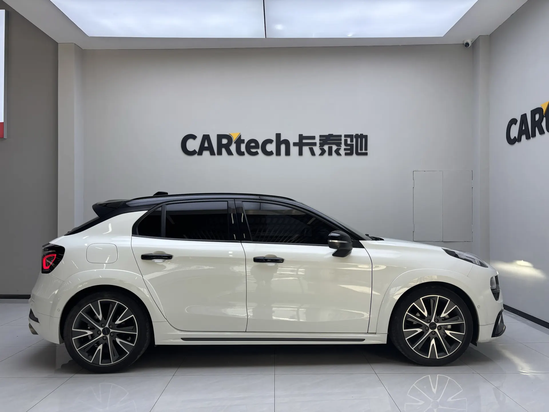 Lynk & Co 02, 2023 4