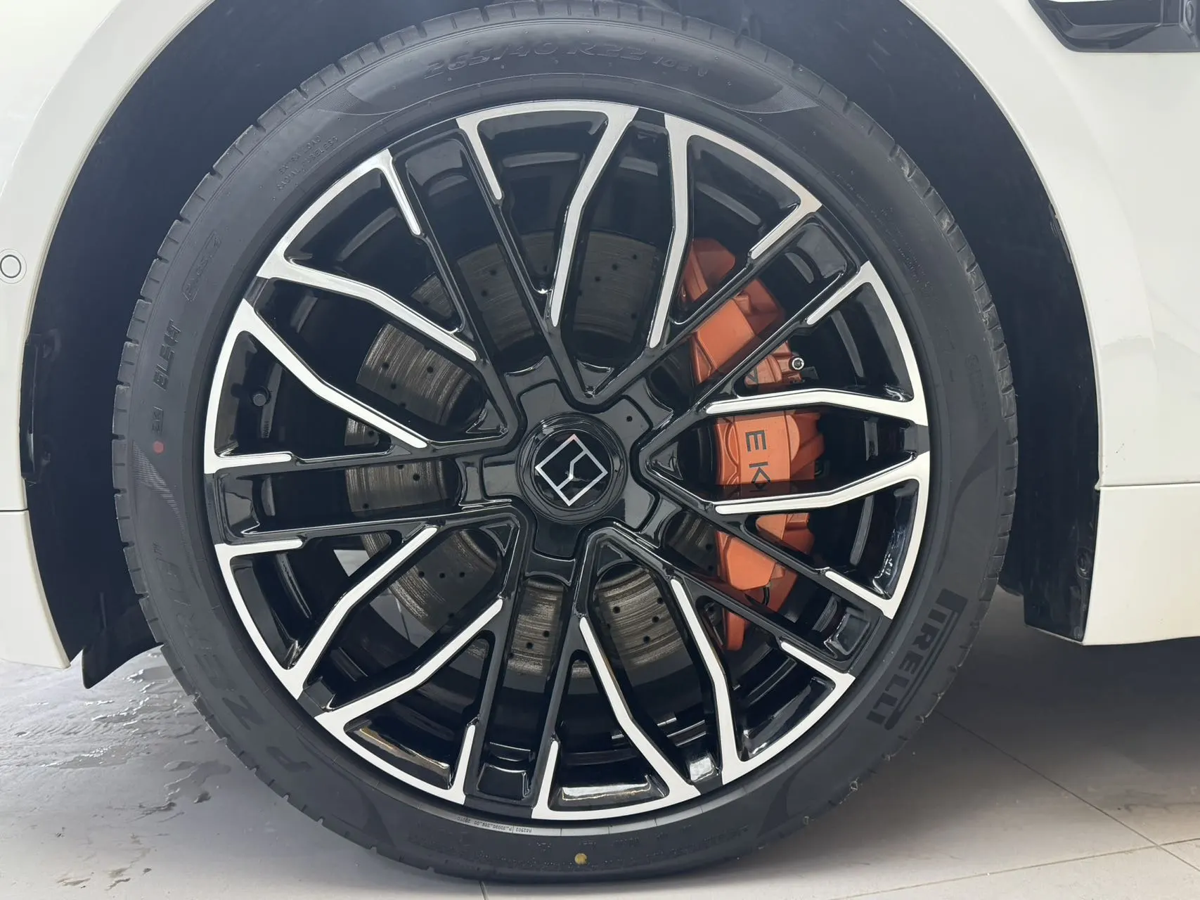 Zeekr 001, 2025 8