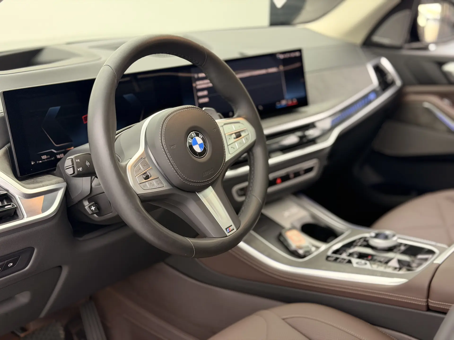 BMW X5, 2024 11