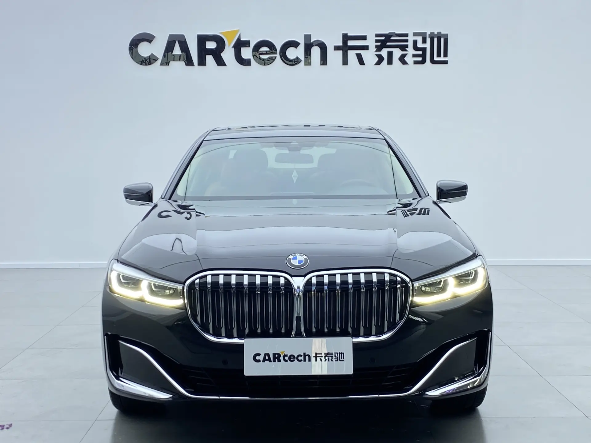 BMW 730Li, 2022 2