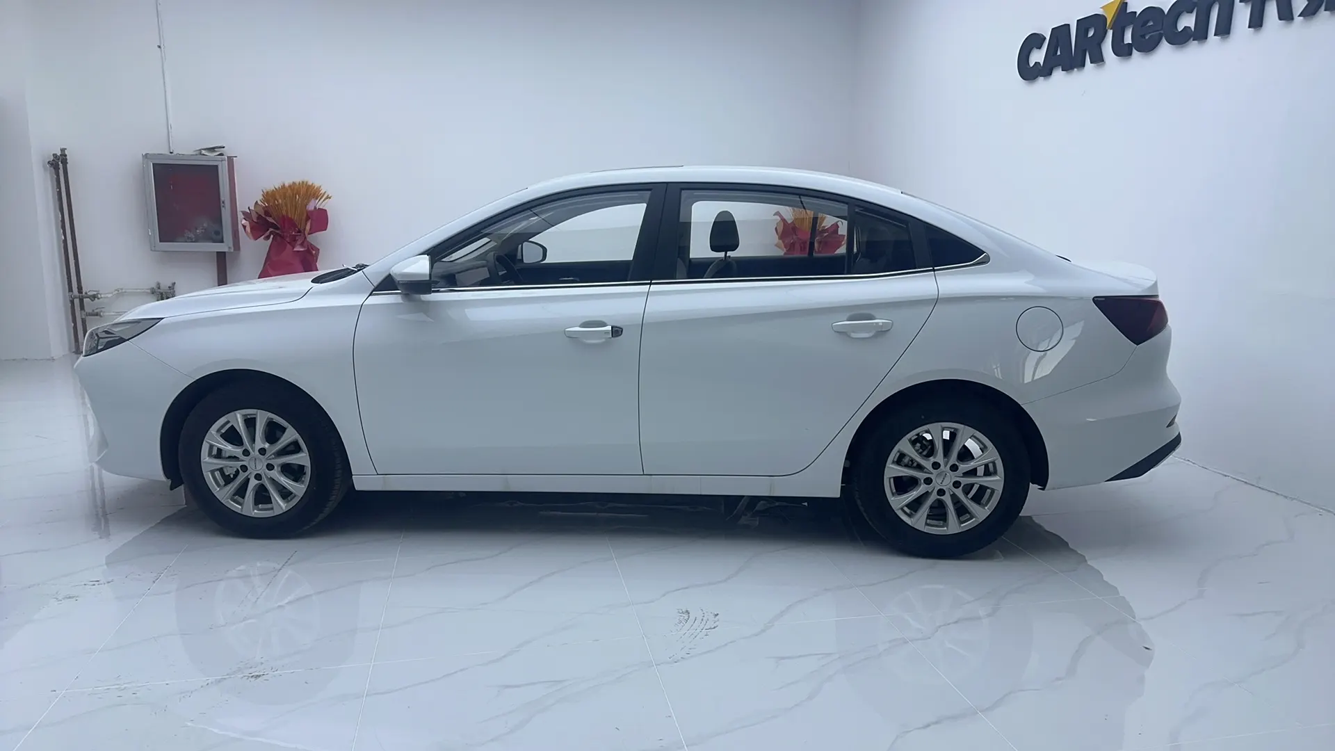 Roewe i5, 2026 8