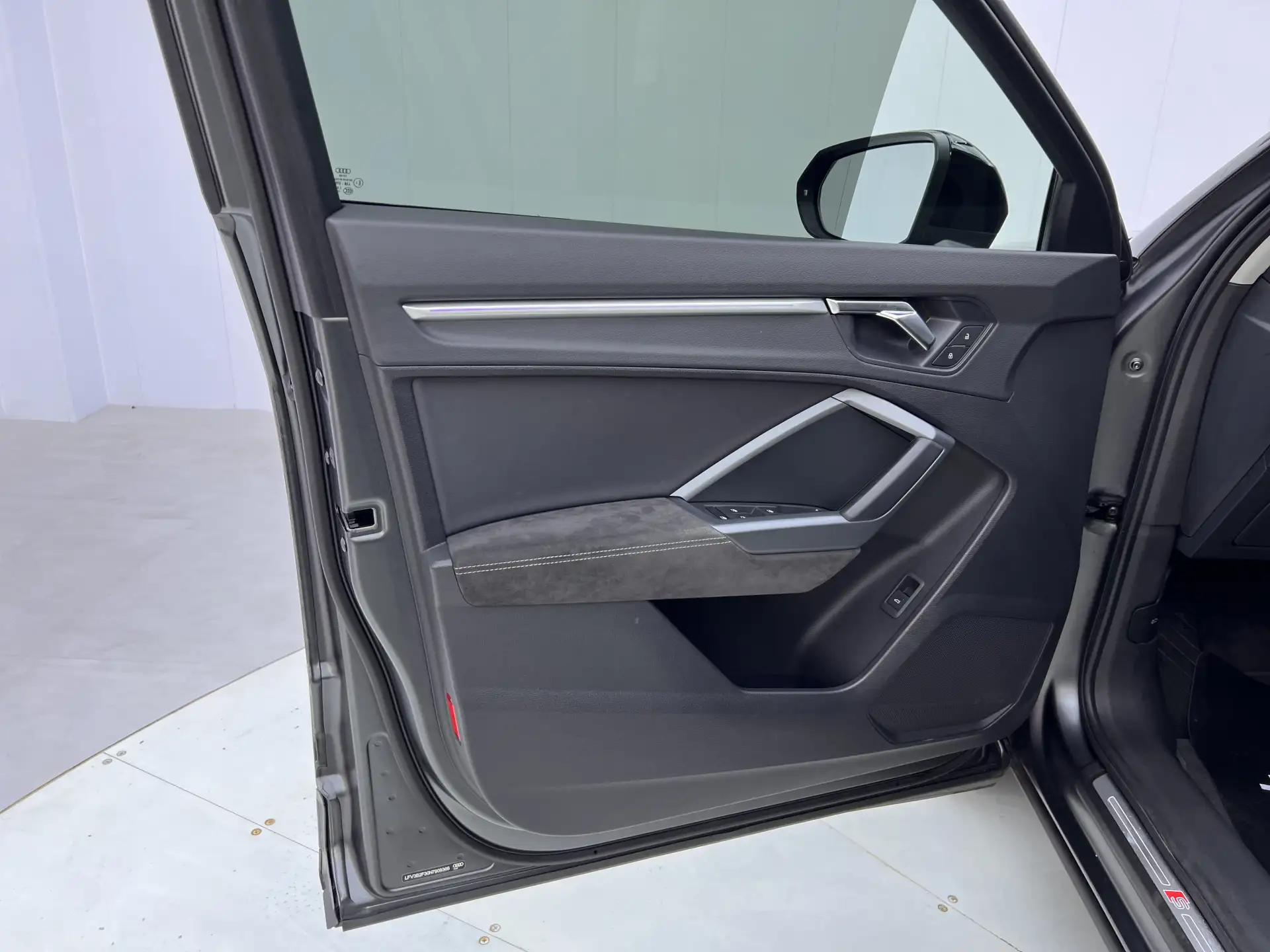 Audi Q3, 2023 17