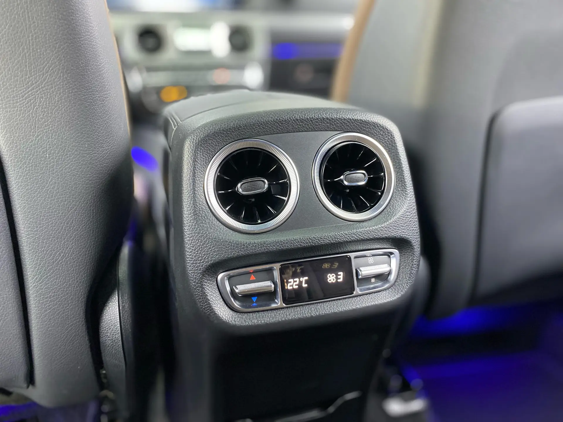 Mercedes-Benz G 350, 2023 26