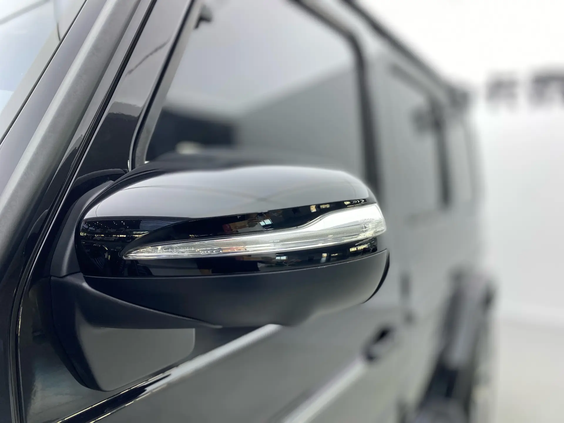 Mercedes-Benz G 350, 2023 32