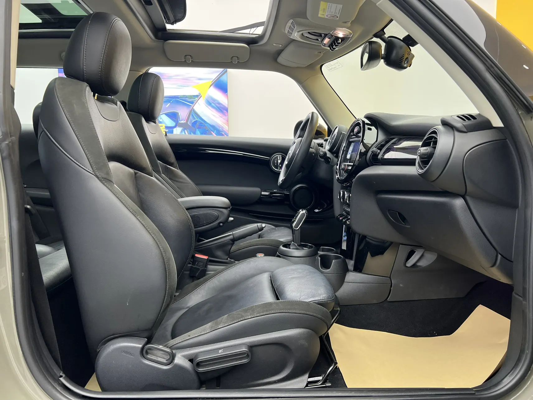 Mini Cooper, 2019 18