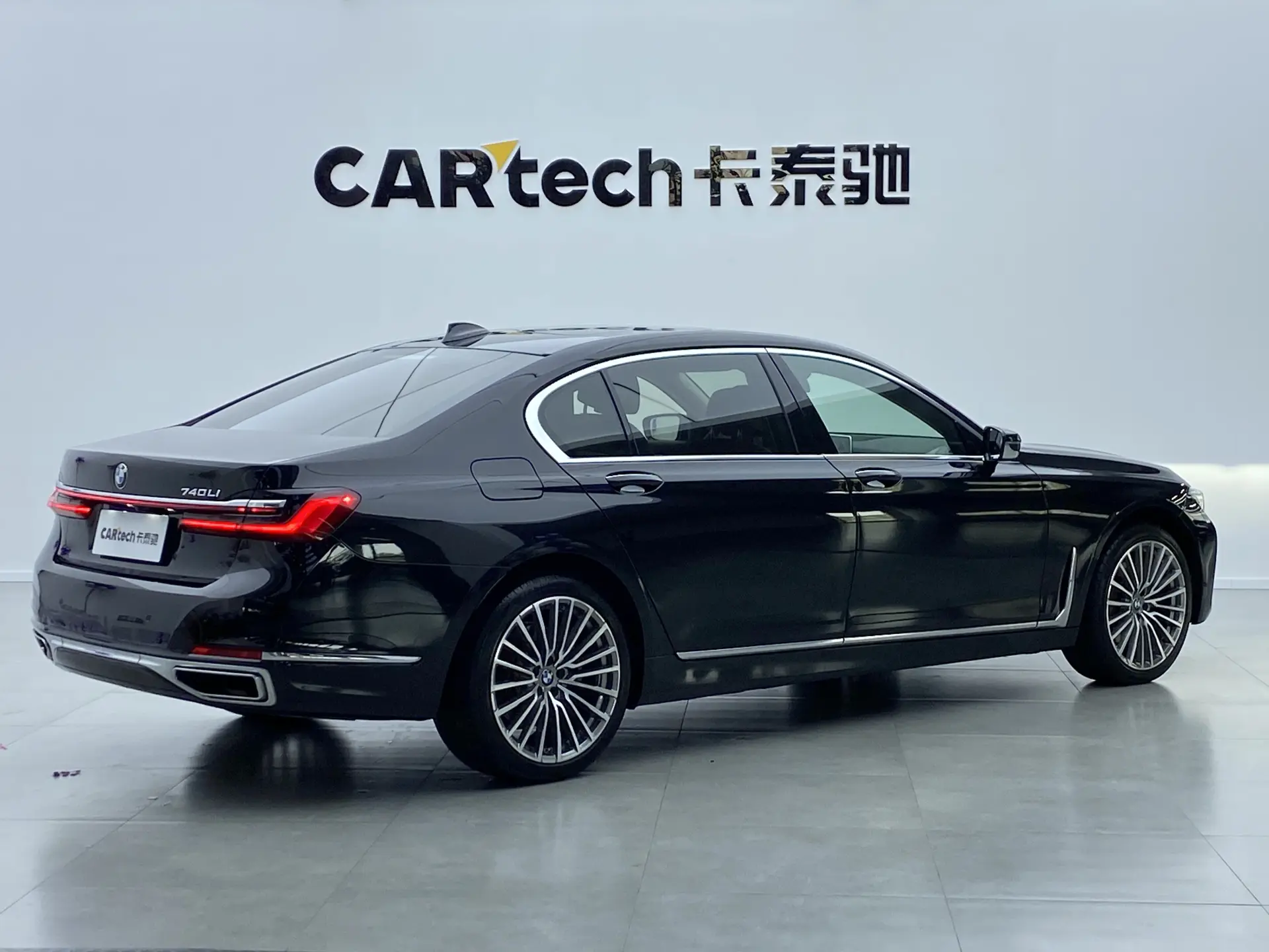 BMW 730Li, 2022 3