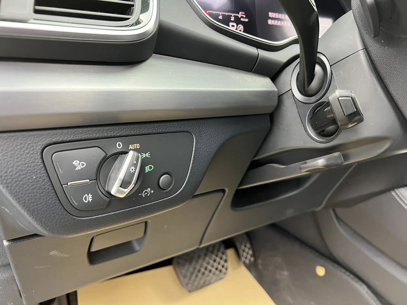 Audi Q5L 40 TFSI, 2021 29
