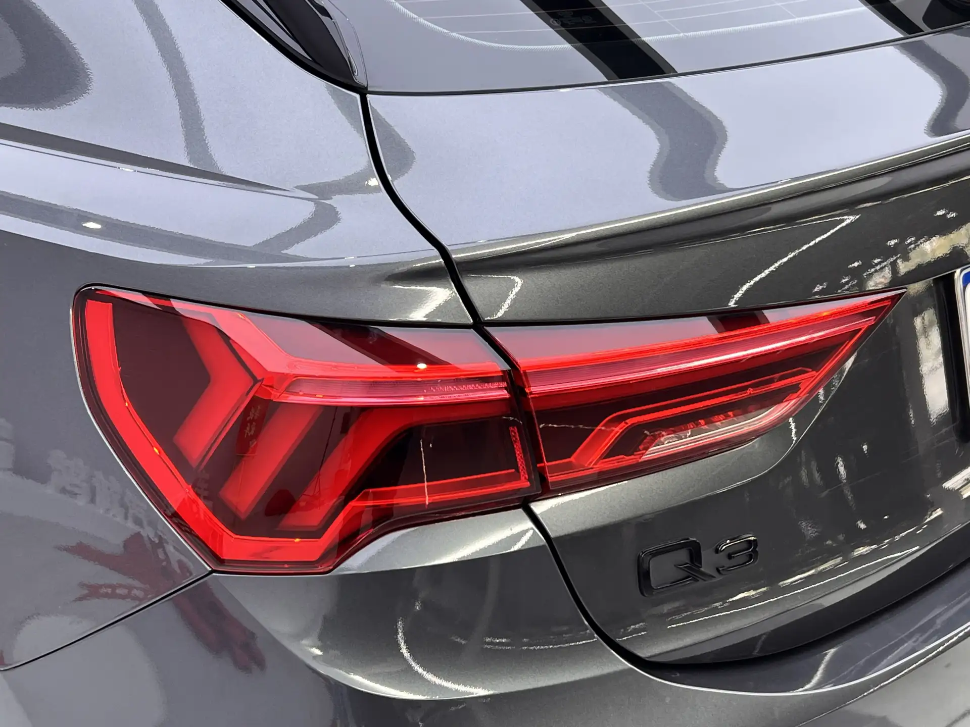 Audi Q3, 2023 10