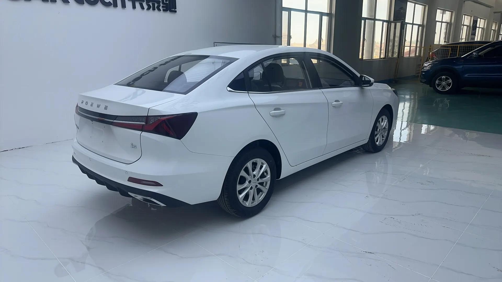 Roewe i5, 2026 16