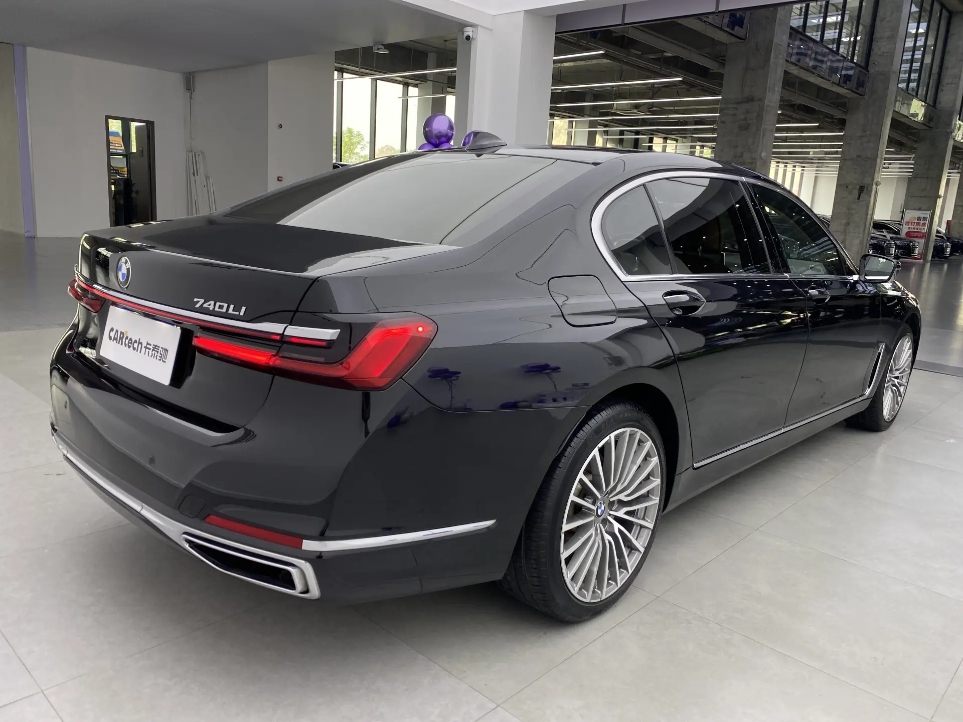 BMW 730Li, 2022 35