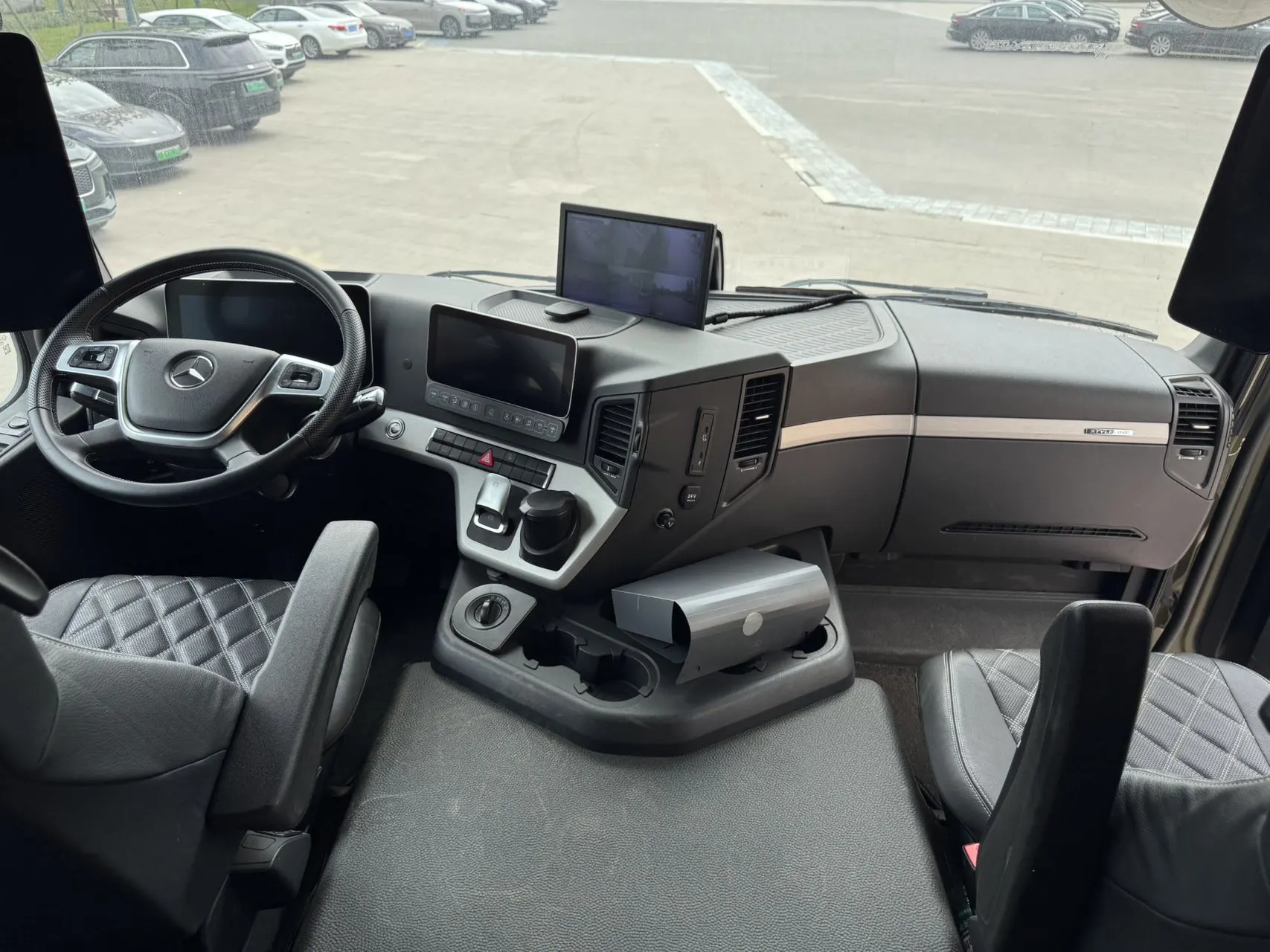 Mercedes-Benz Arocs, 2024 11