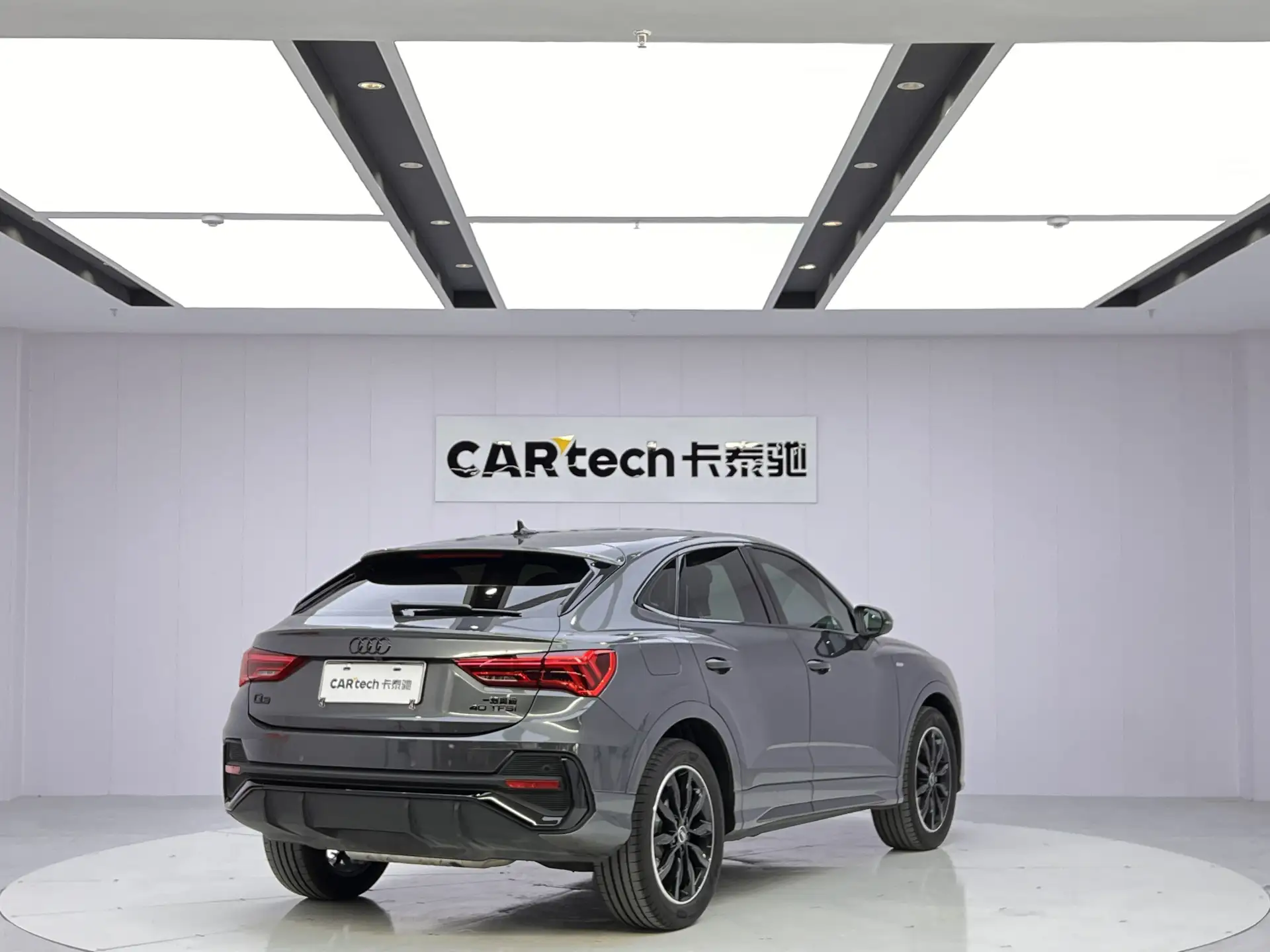 Audi Q3, 2023 все фото