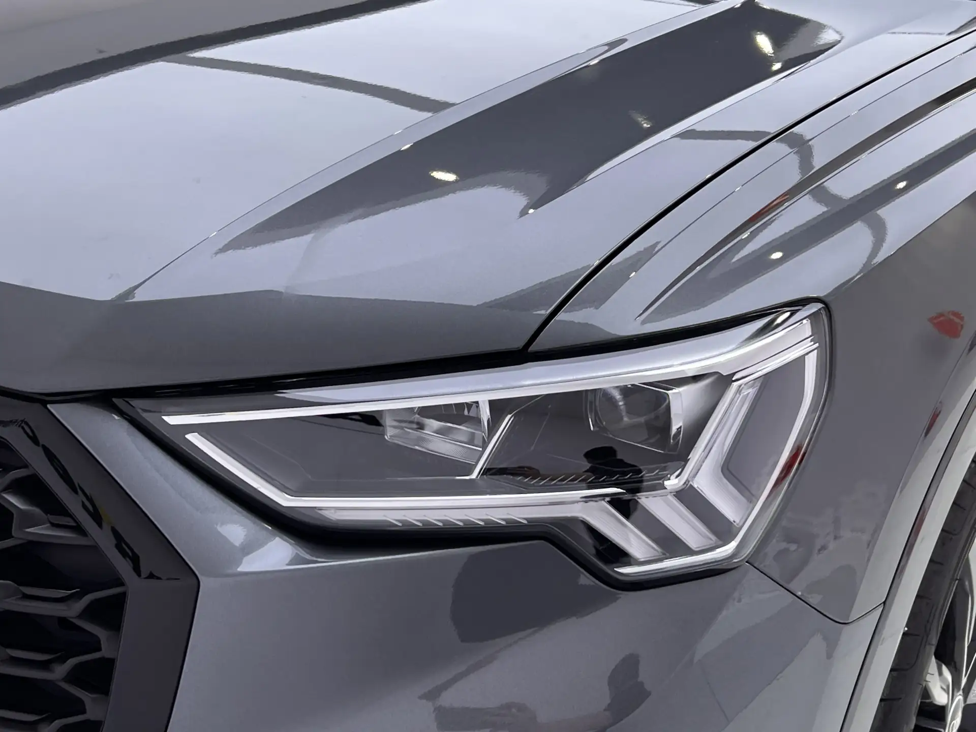 Audi Q3, 2023 9